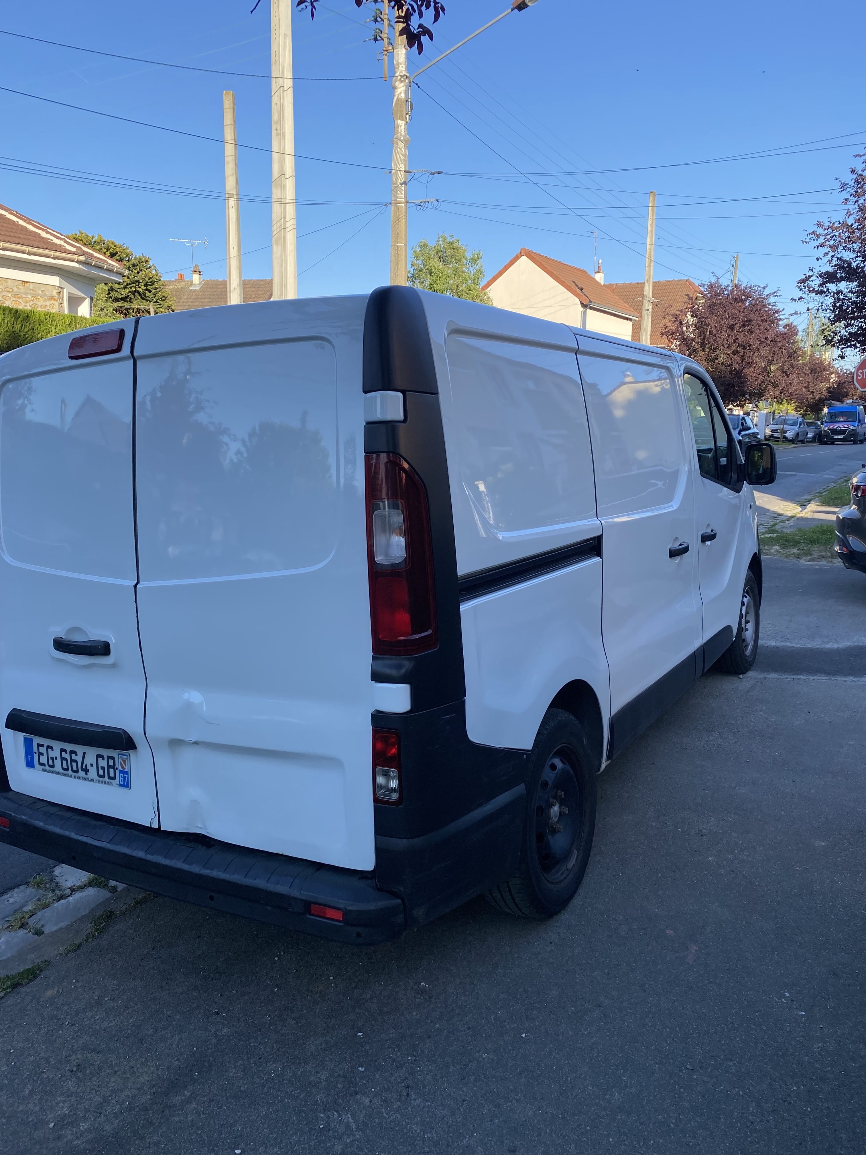 Opel Vivaro avec Audio Bluetooth