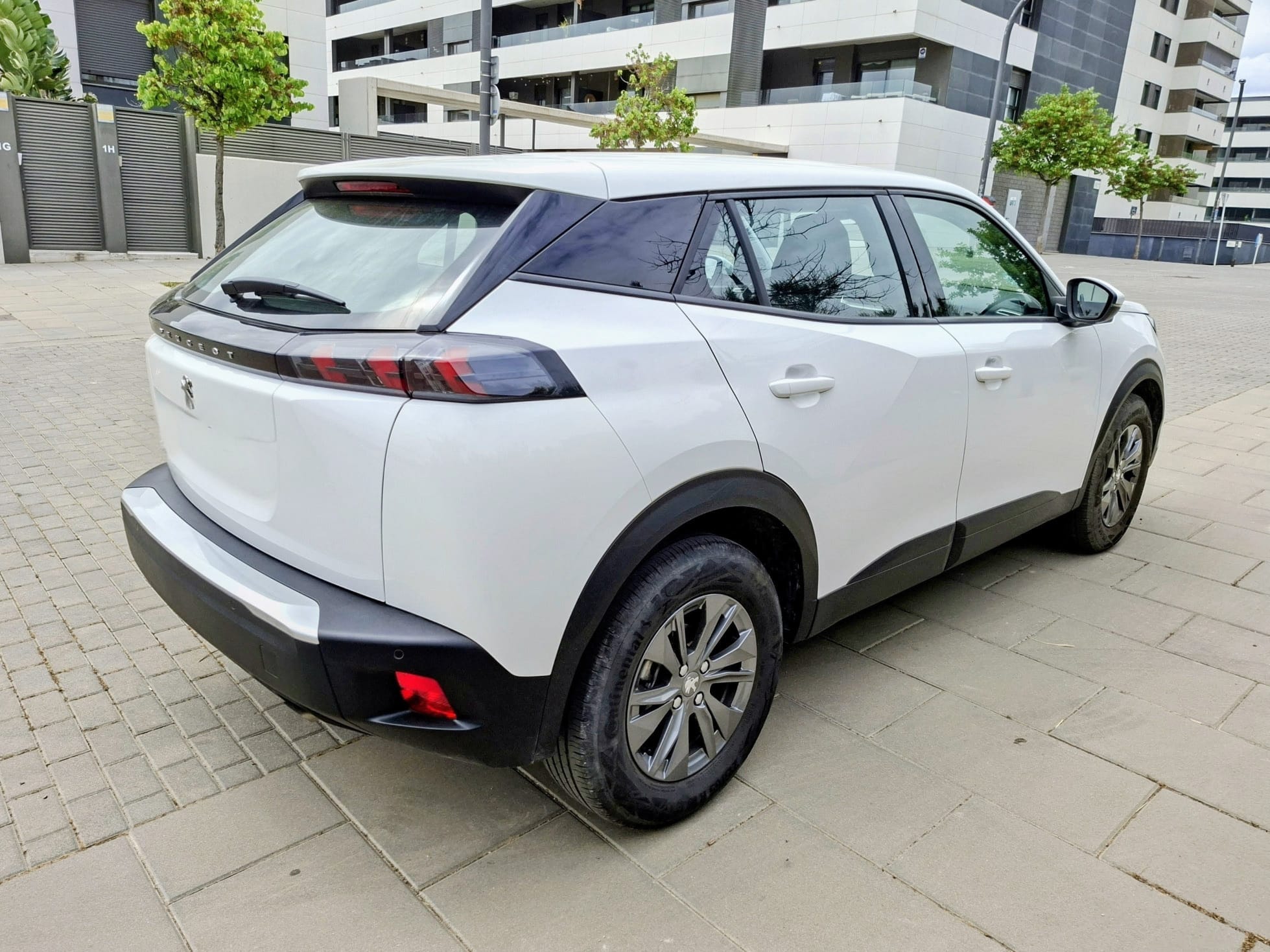 Peugeot 2008 mit Rückfahrkamera