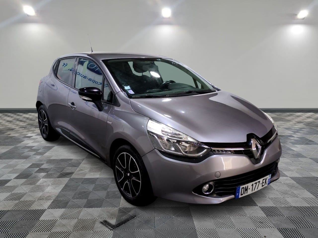 Renault Clio 1.2 avec Audio Bluetooth