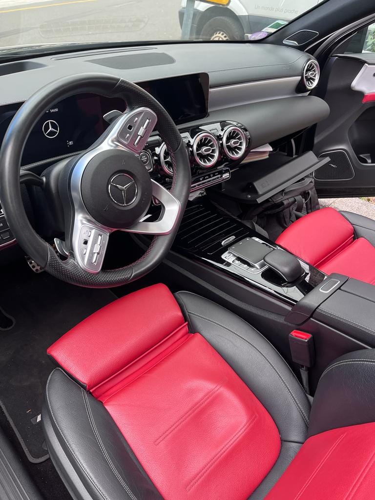 Mercedes Classe A A250 4MATIC avec Quatre roues motrices