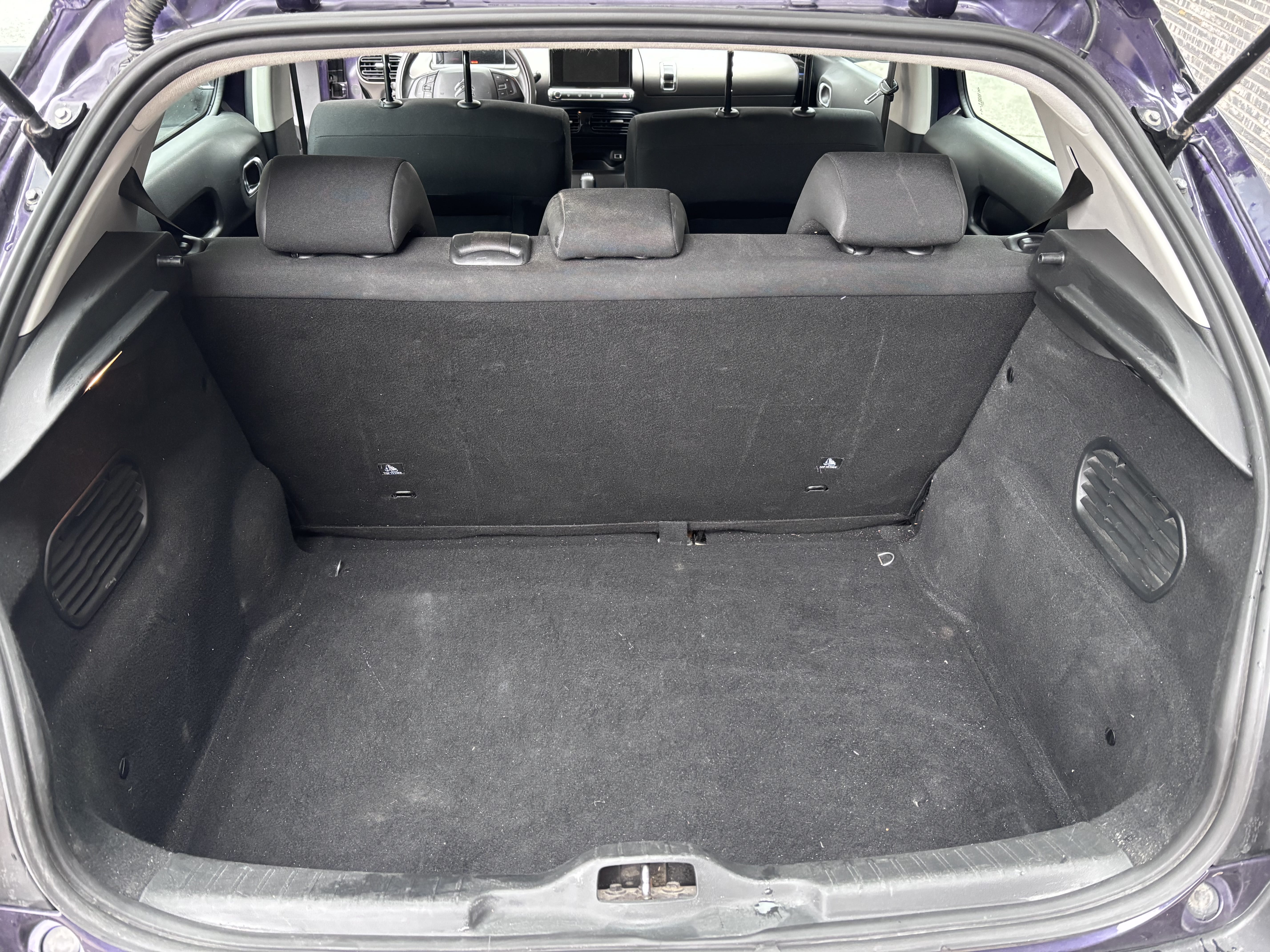 Citroen C4 Cactus med Bilradio