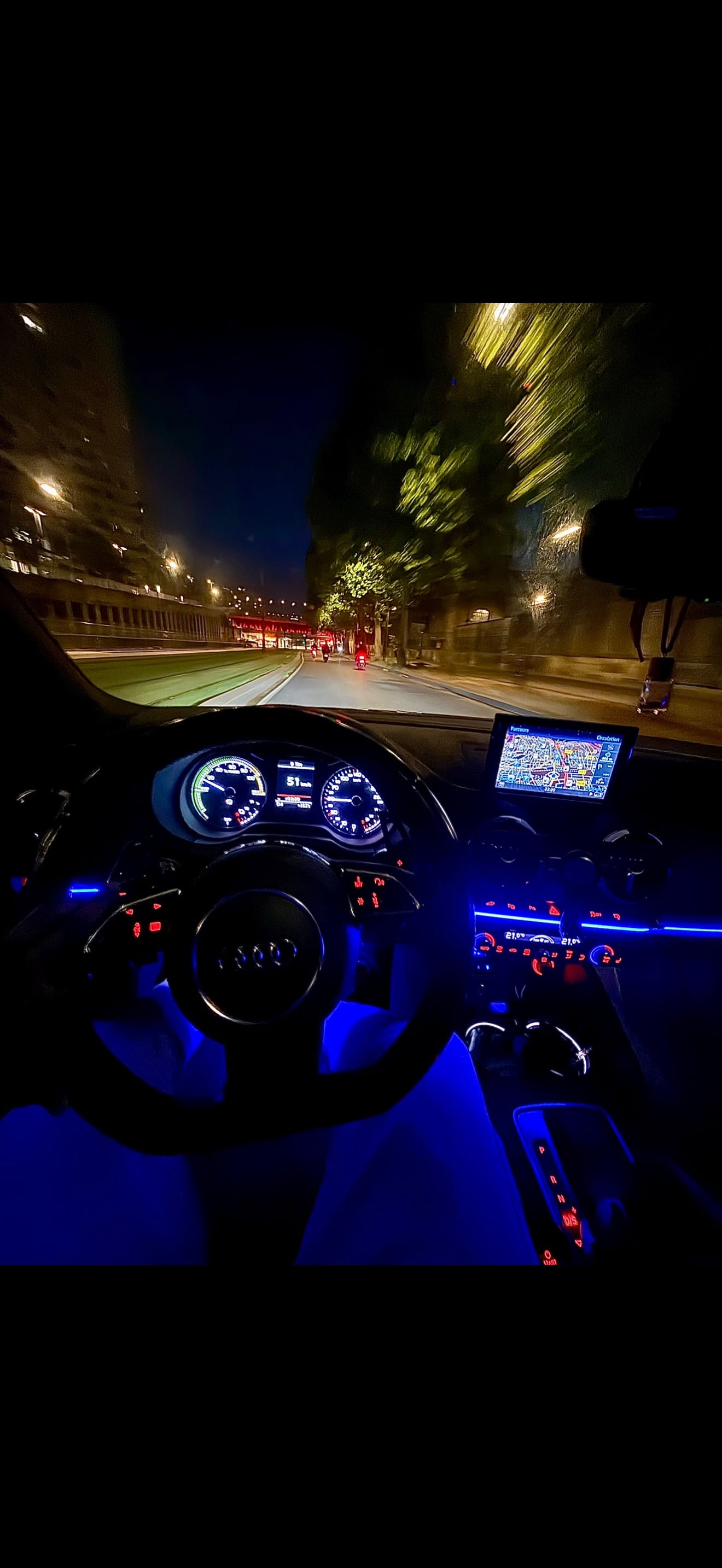 Audi A3 Sportback e-tron with GPS