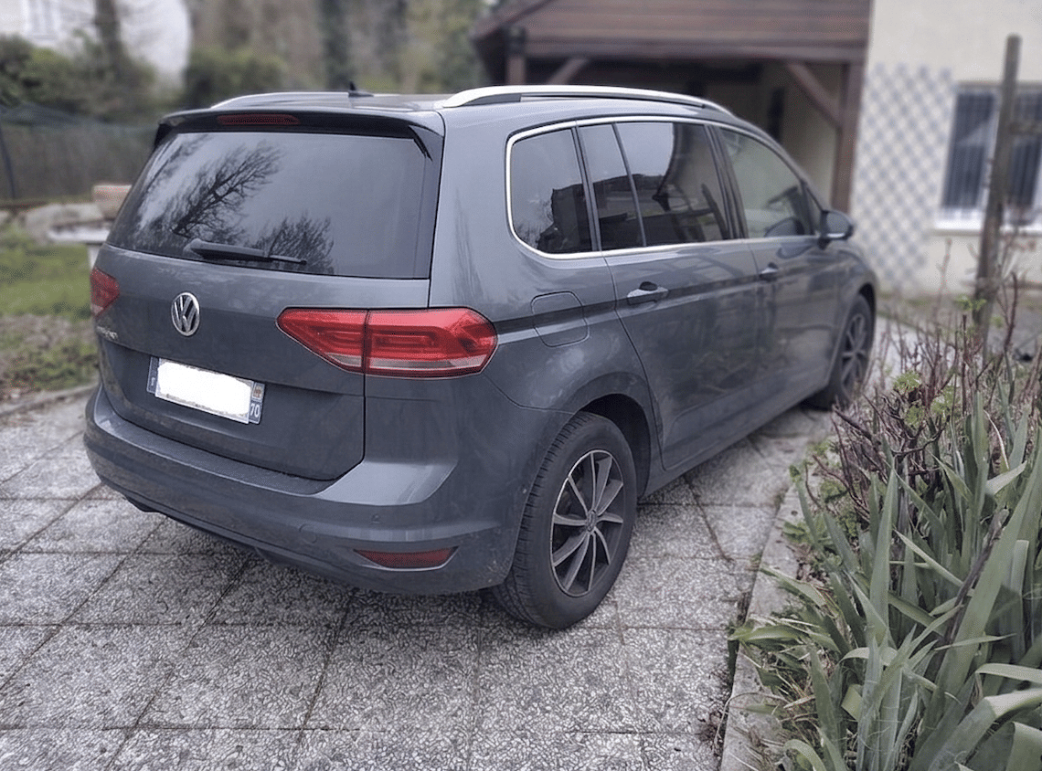 Volkswagen Touran avec Climatisation