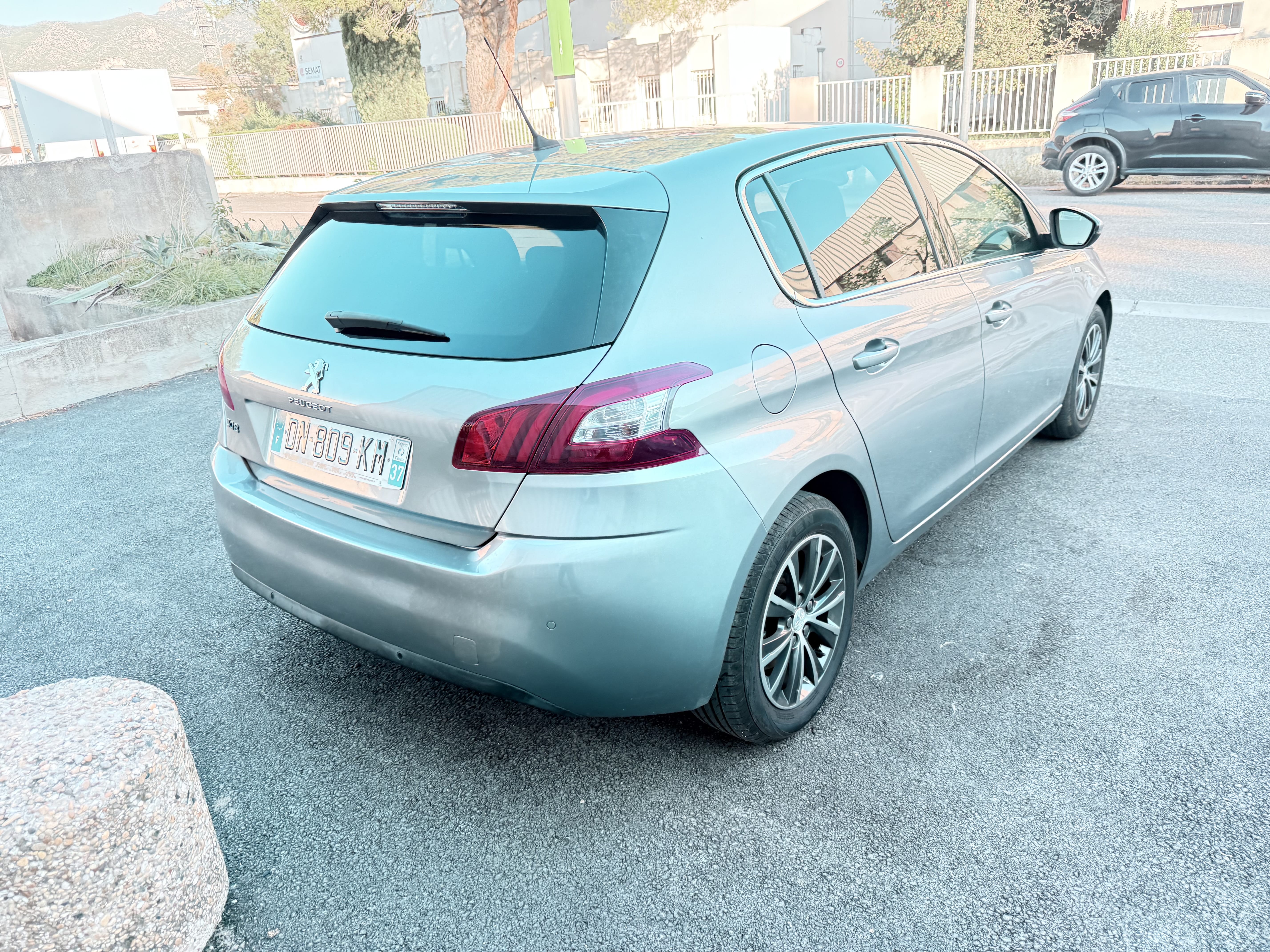 Peugeot 308, 2015, Essence 95