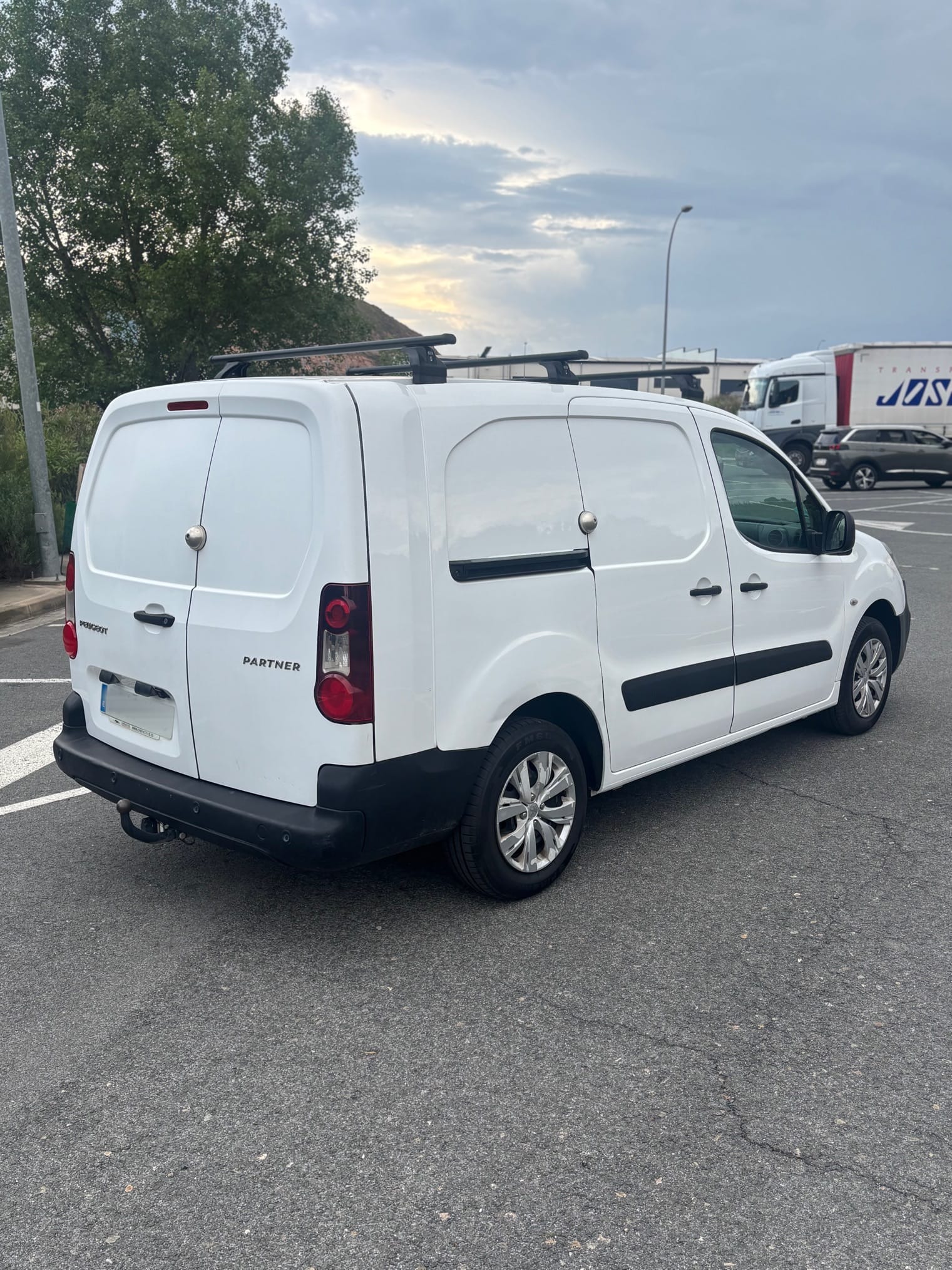 Peugeot Partner Furgoneta con Aire acondicionado
