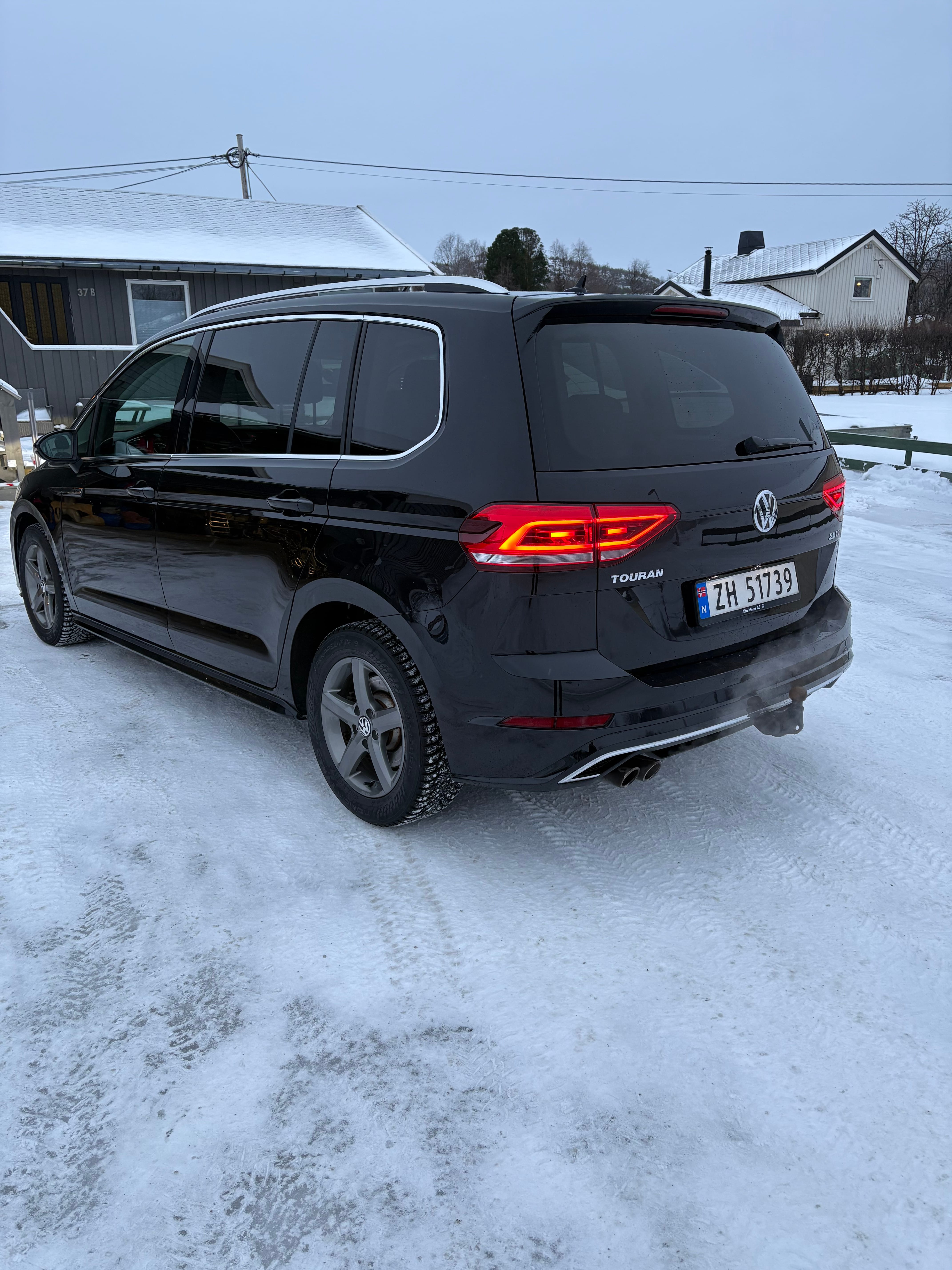 Volkswagen Touran 7 seter. 2.0 tdi med GPS