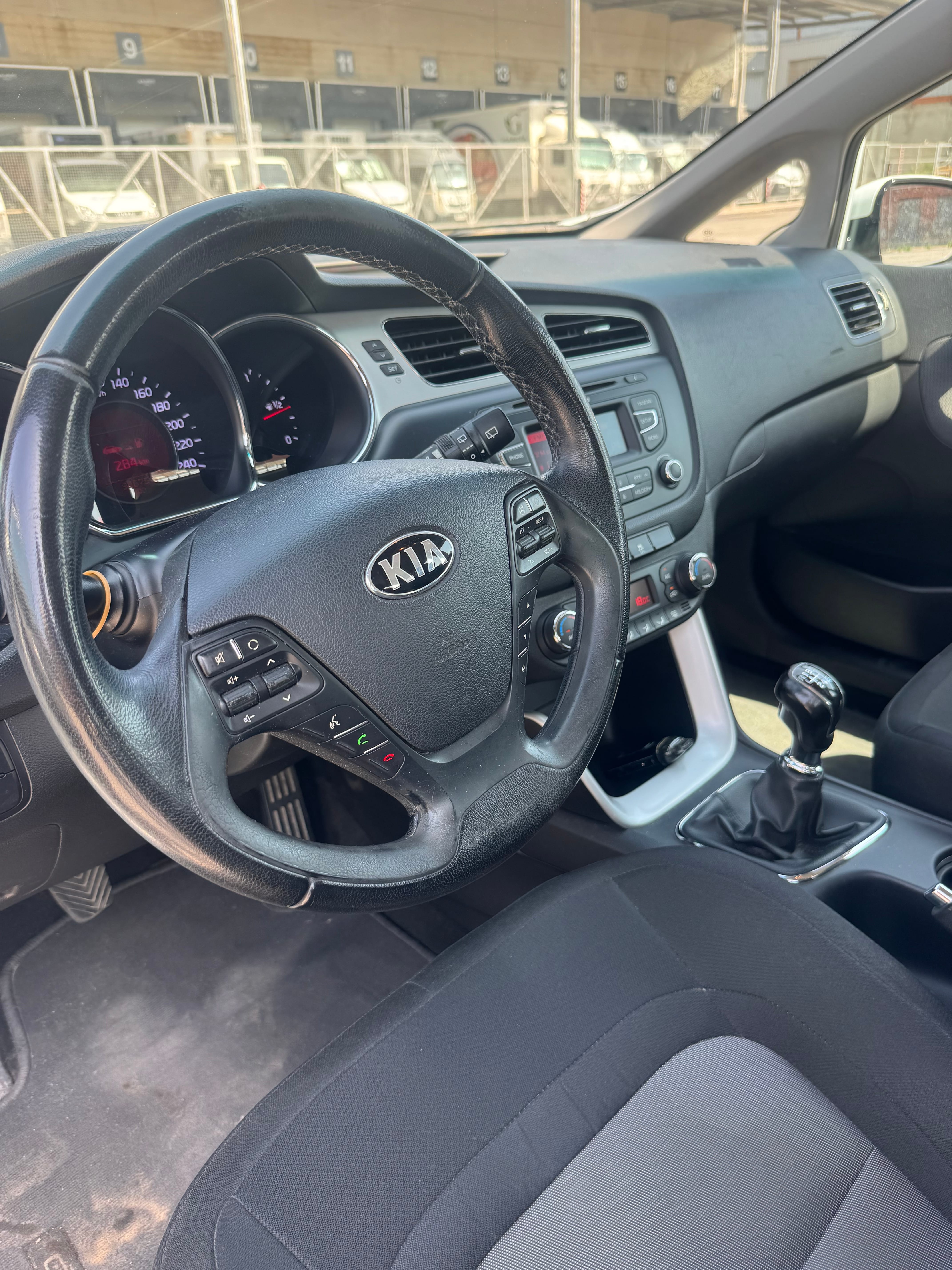 Kia Cee'd with USB charging ports