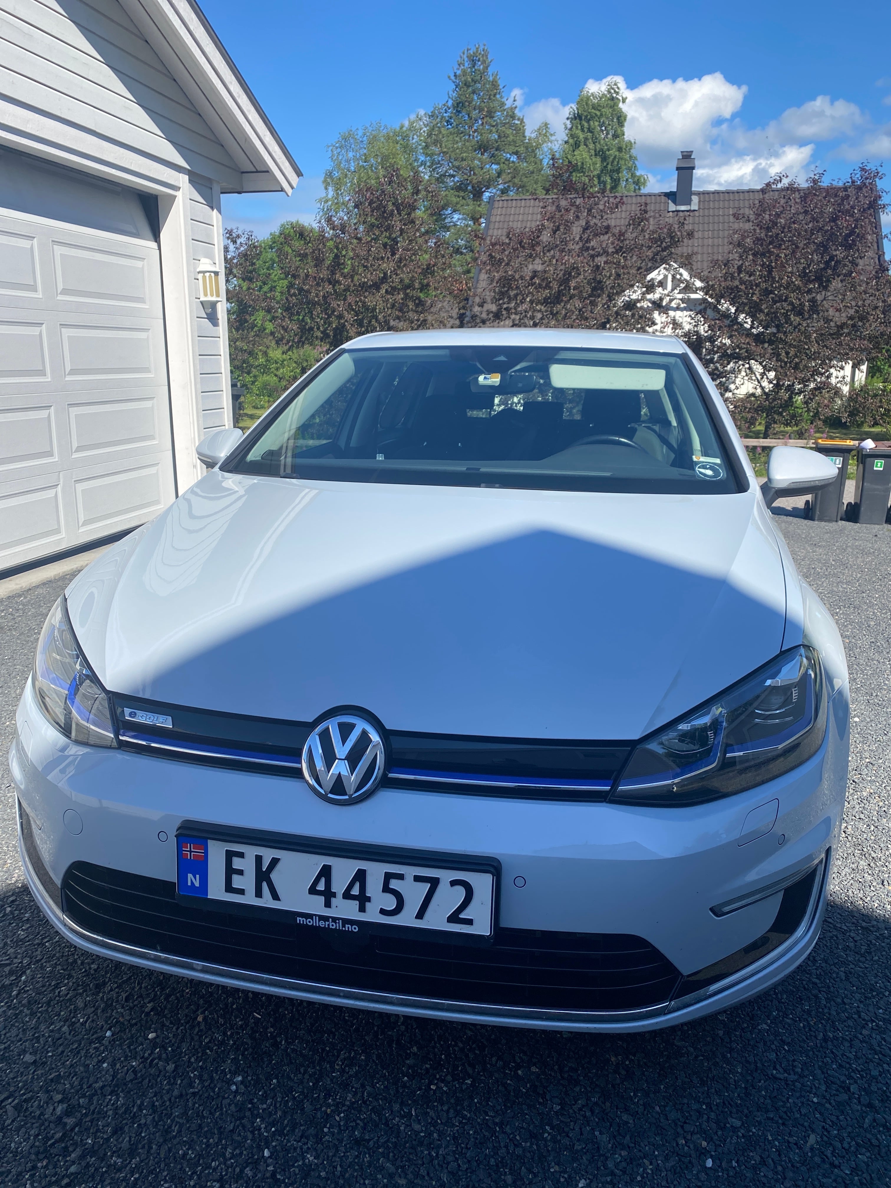 Volkswagen e-Golf med Babysete