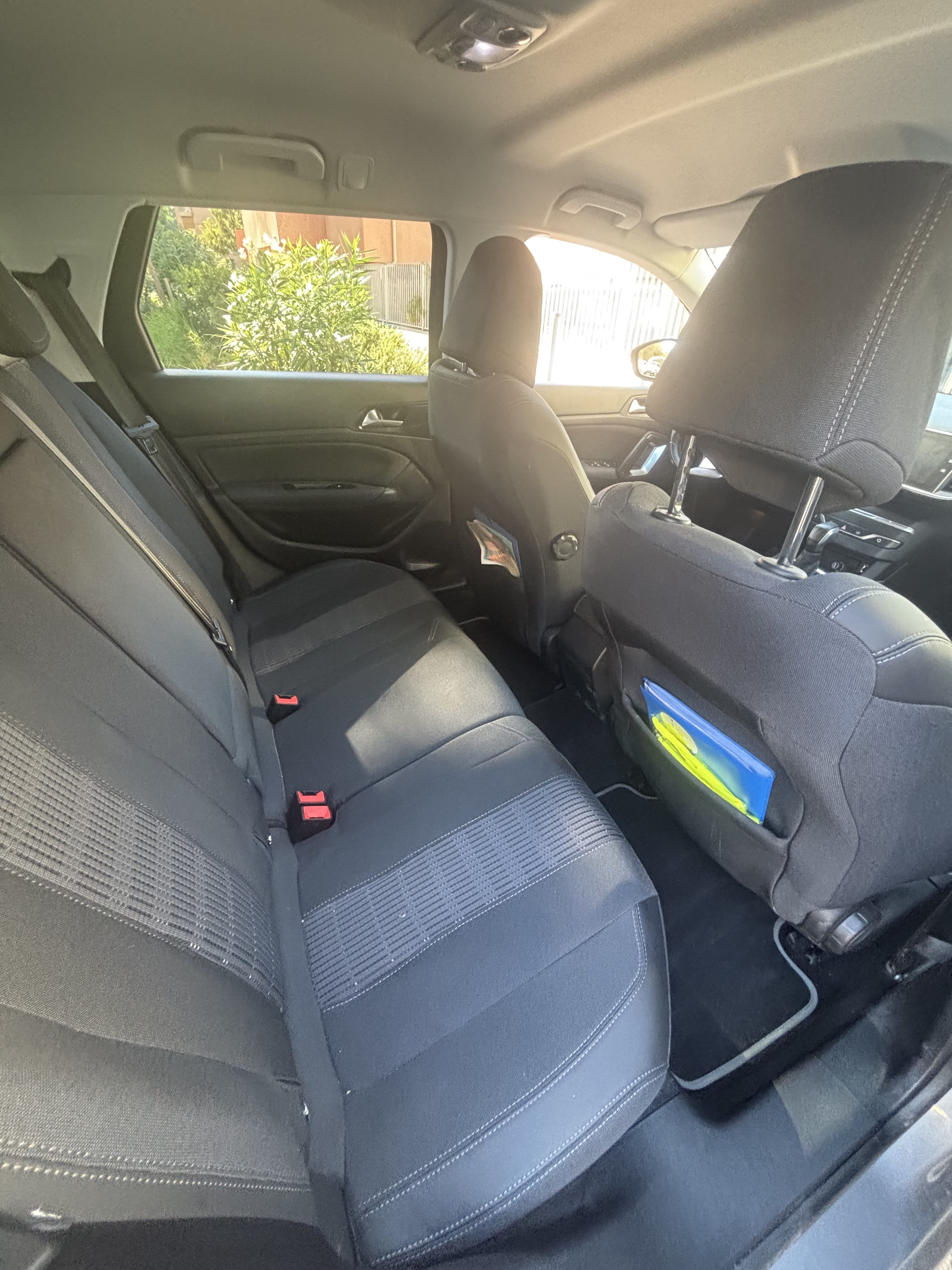 Peugeot 308 SW avec Apple CarPlay