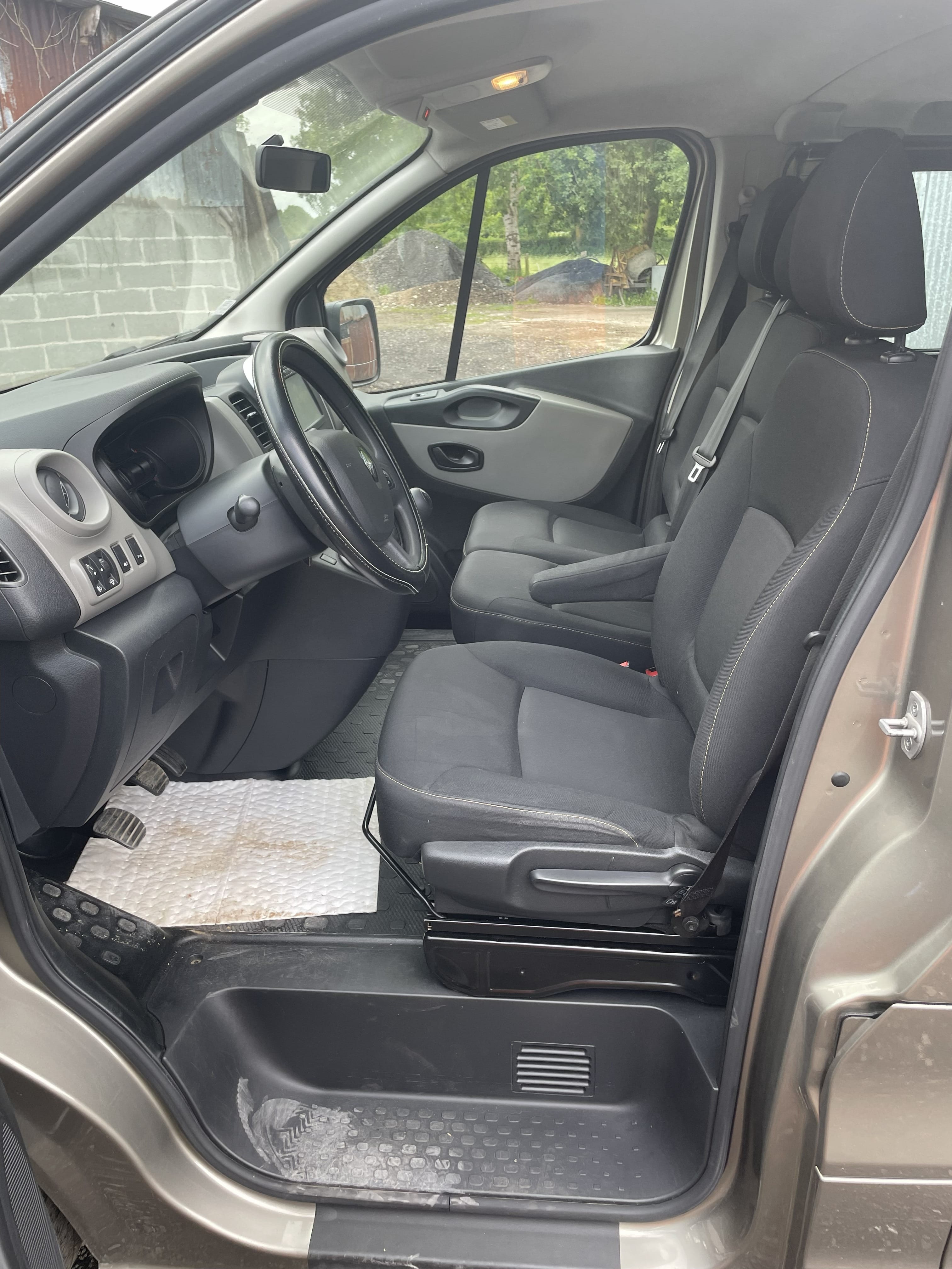 Renault Trafic Passenger avec Audio Bluetooth