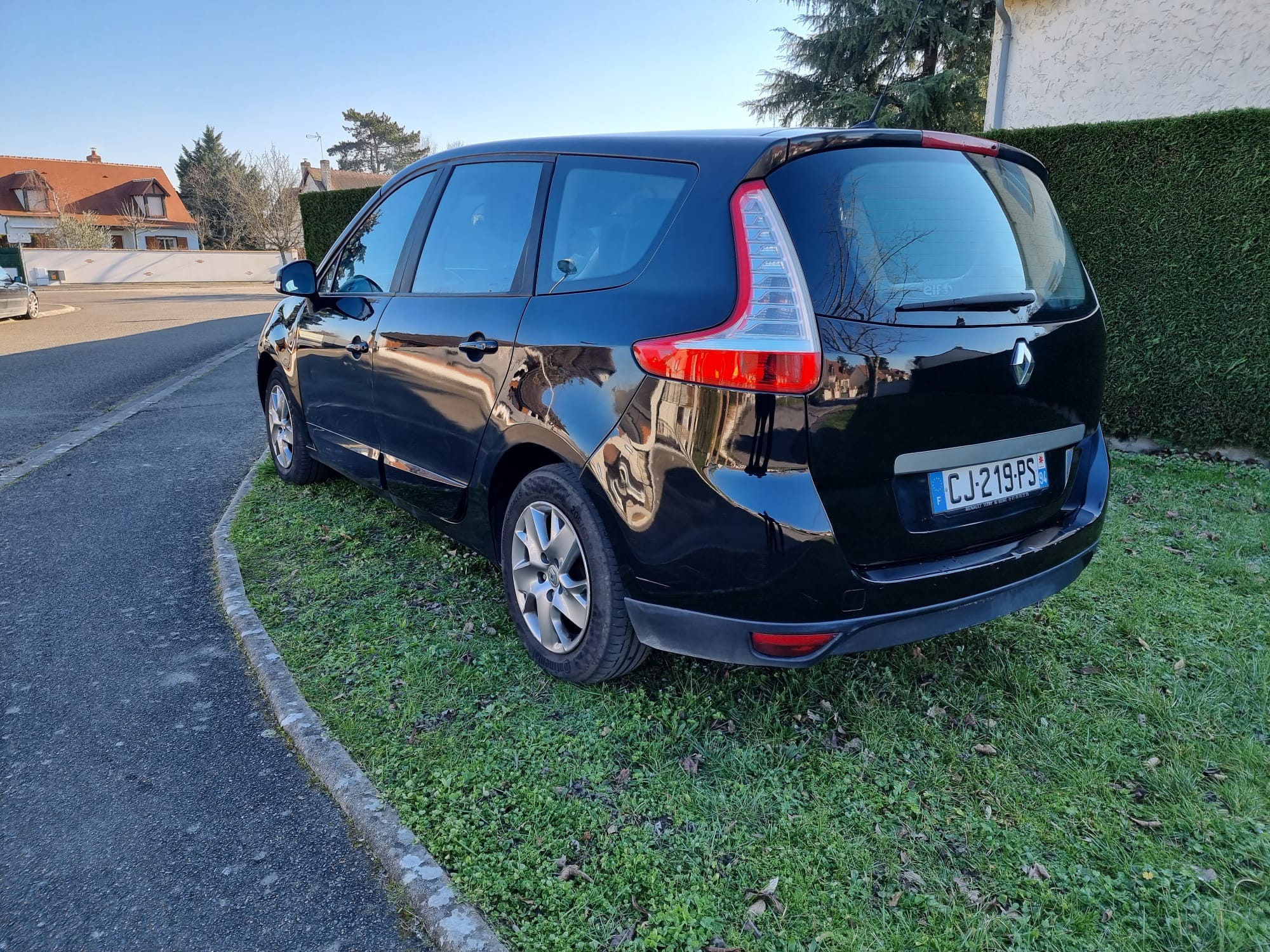 Renault Grand Scenic 7 places avec GPS