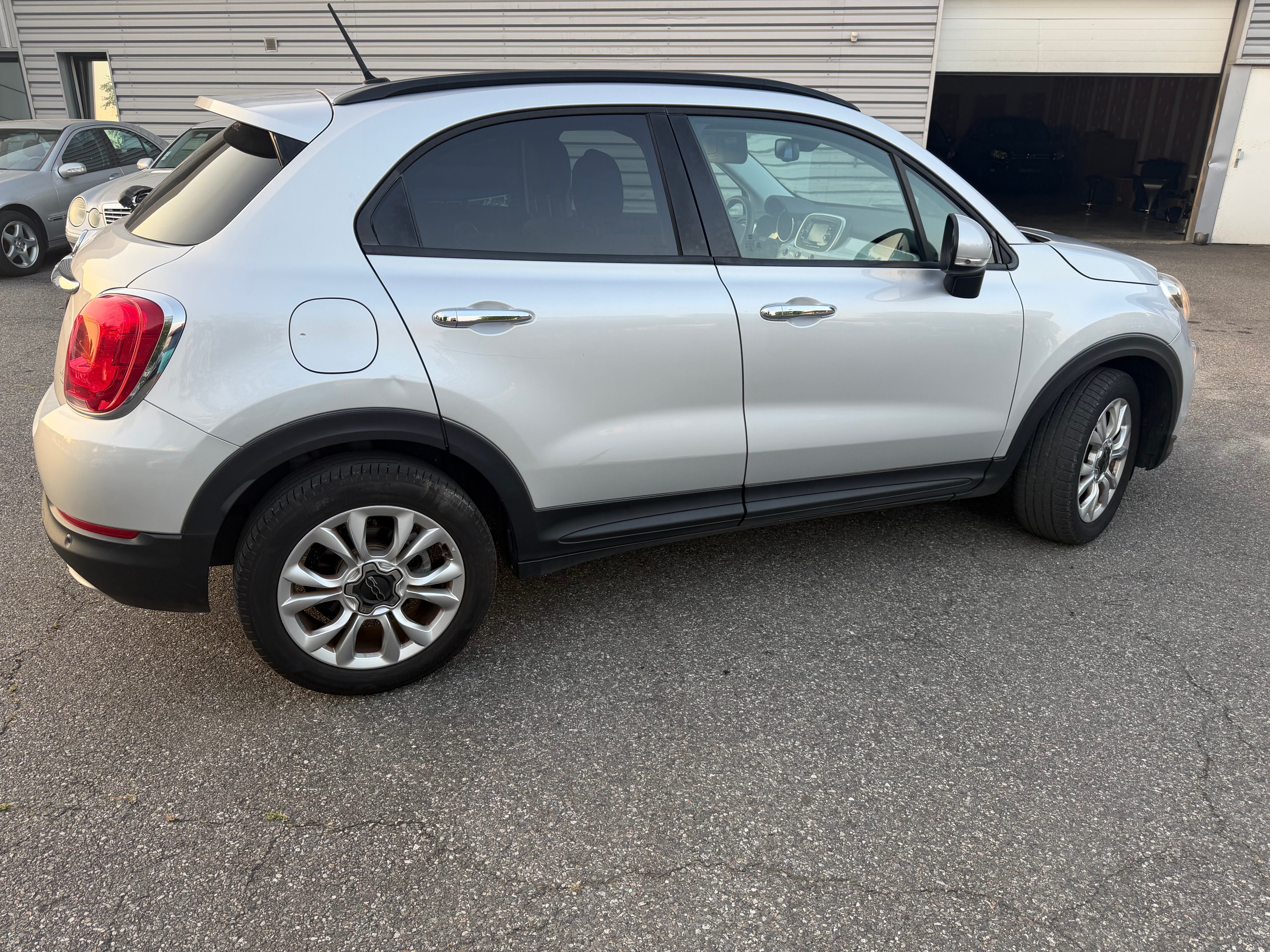 Fiat 500 X avec GPS