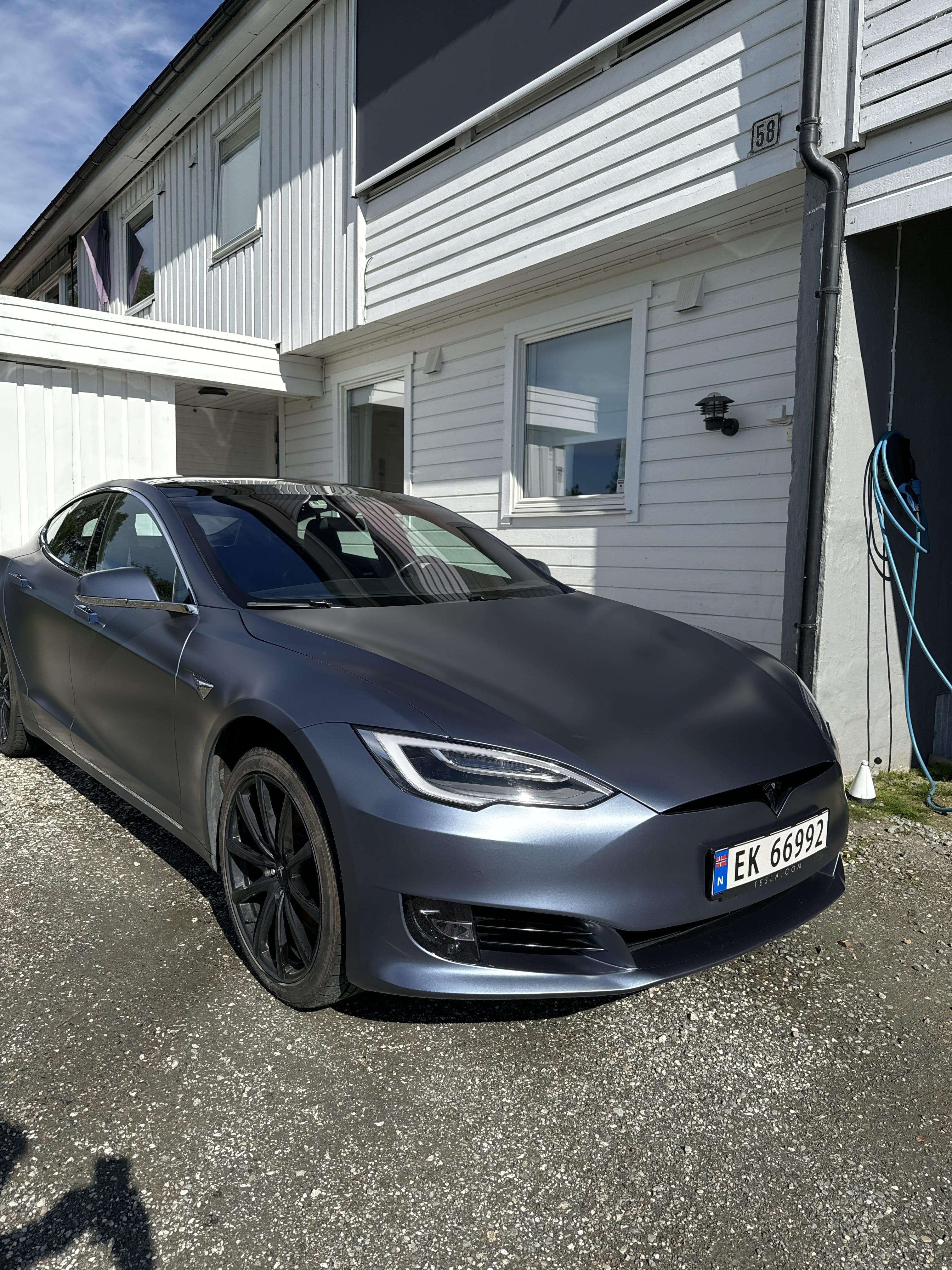 Tesla Model S, 2017, Électrique, automatique