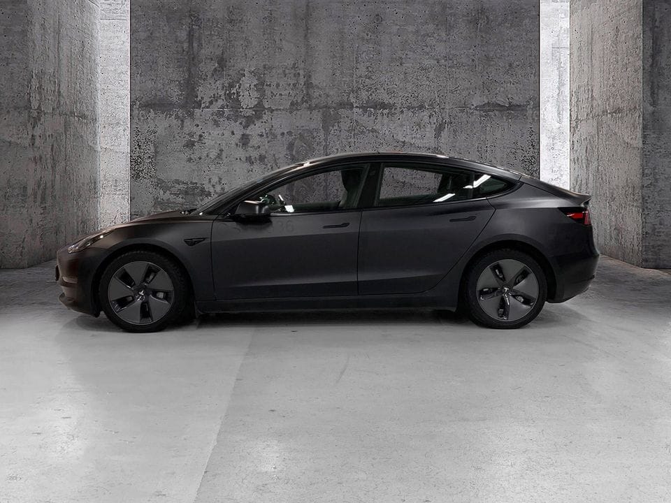 Tesla Model 3 Long Range 600km range med Aircondition