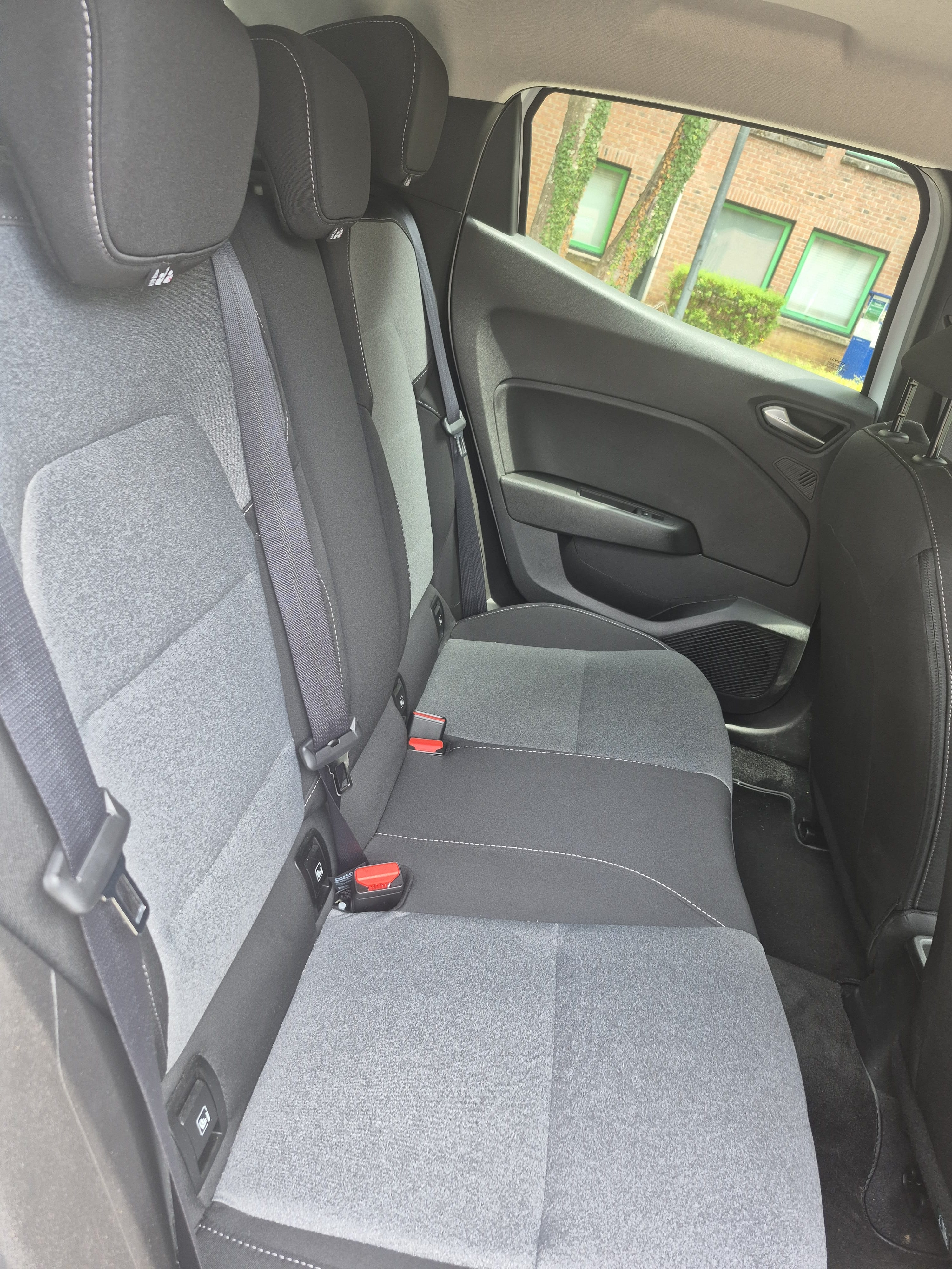 Renault Clio avec Entrée audio / iPod