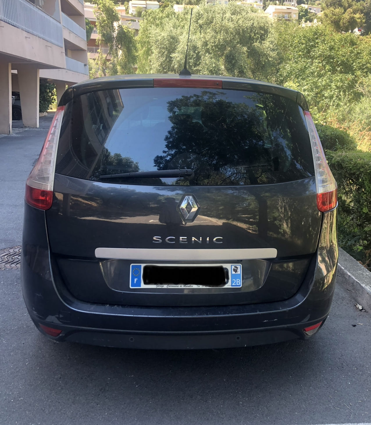Renault Grand Scenic avec Siège bébé