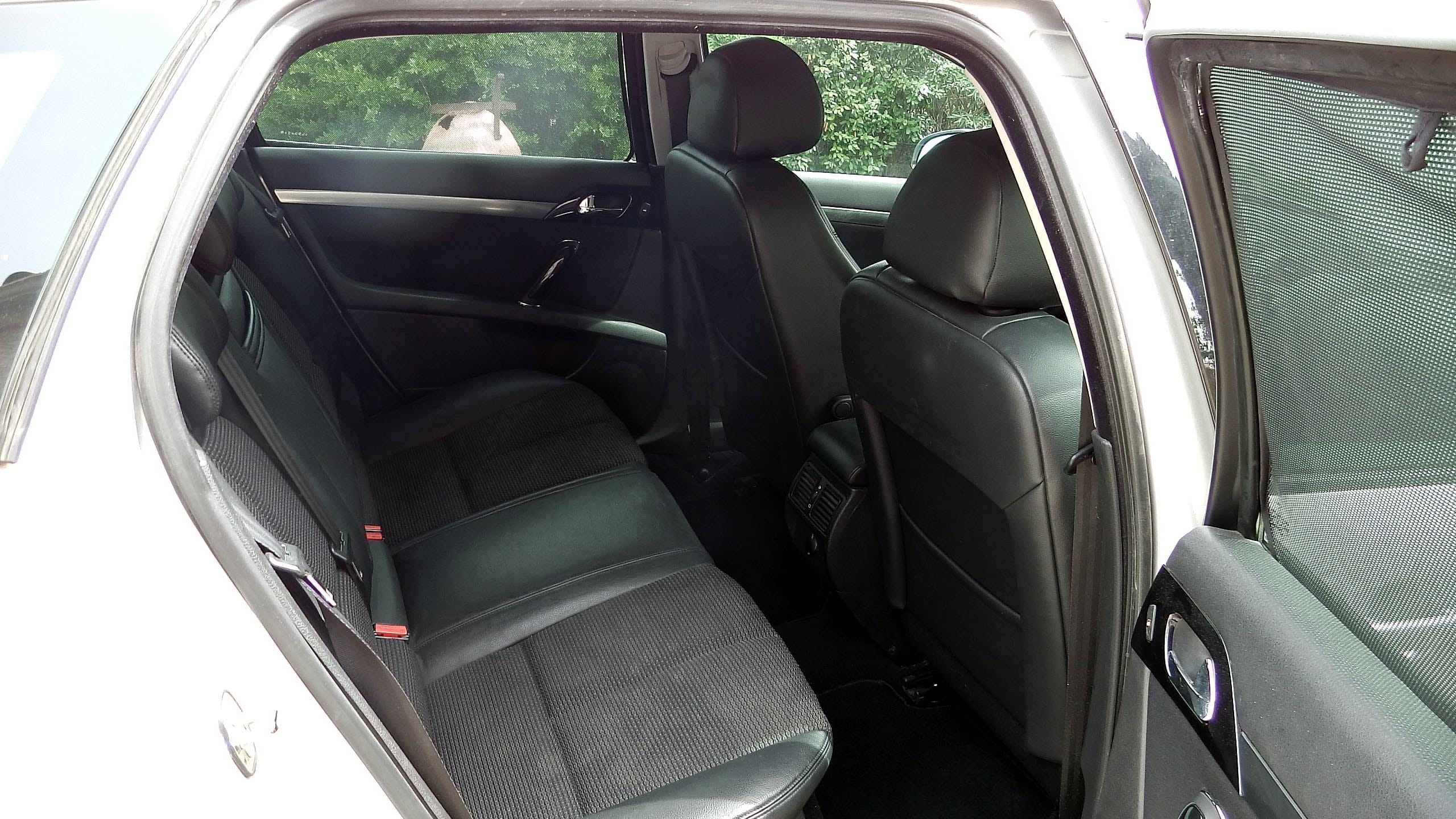 Peugeot 407 SW 140cv avec Chaines