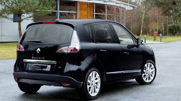 Renault Scenic Louez le Renault Scénic 5 Places Initiale – Spacieux, Confortable et Économique ! avec Régulateur de vitesse