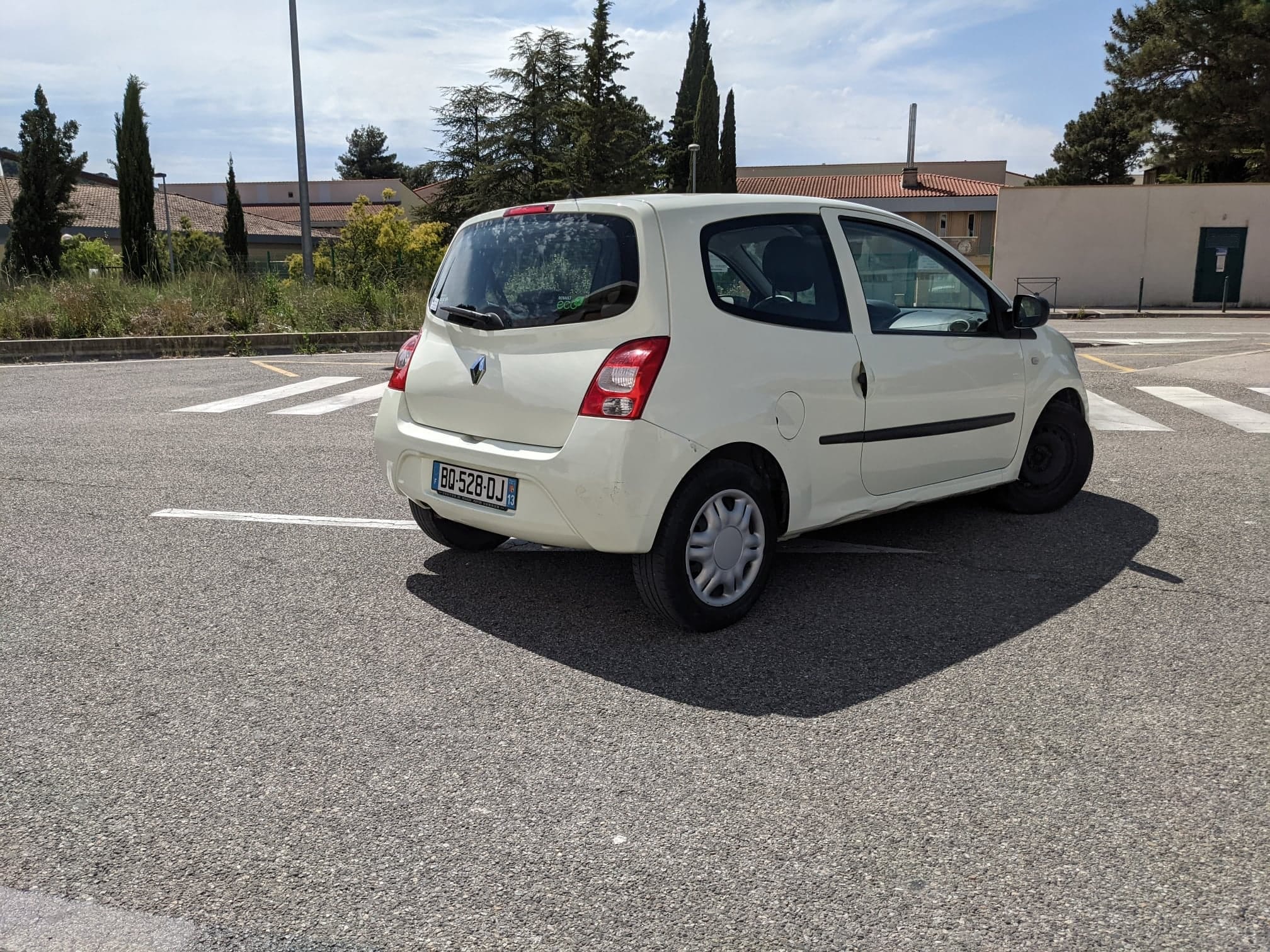 Renault Twingo II 75CV Climatisé with Bluetooth audio
