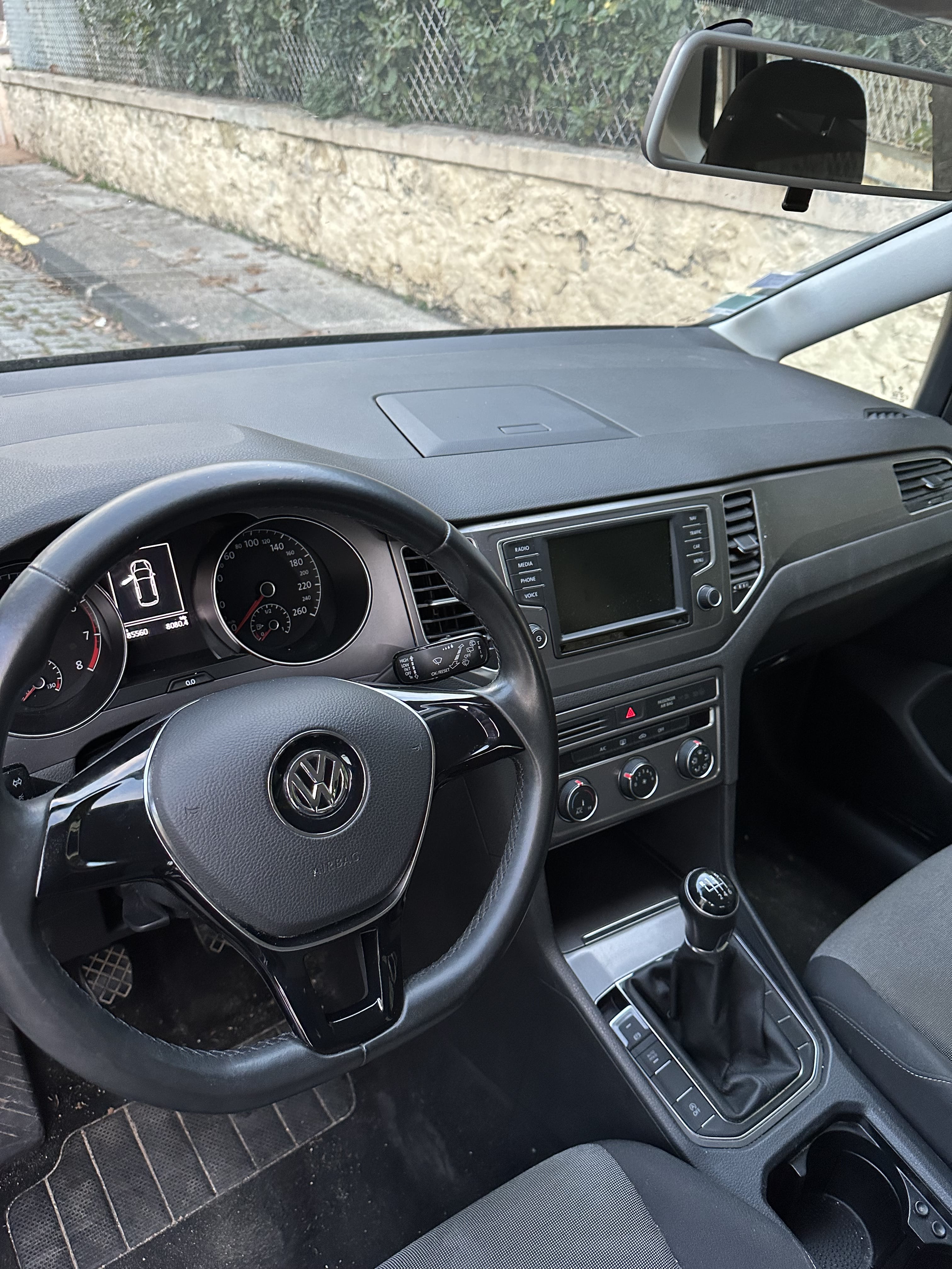 Volkswagen Golf Sportsvan avec GPS