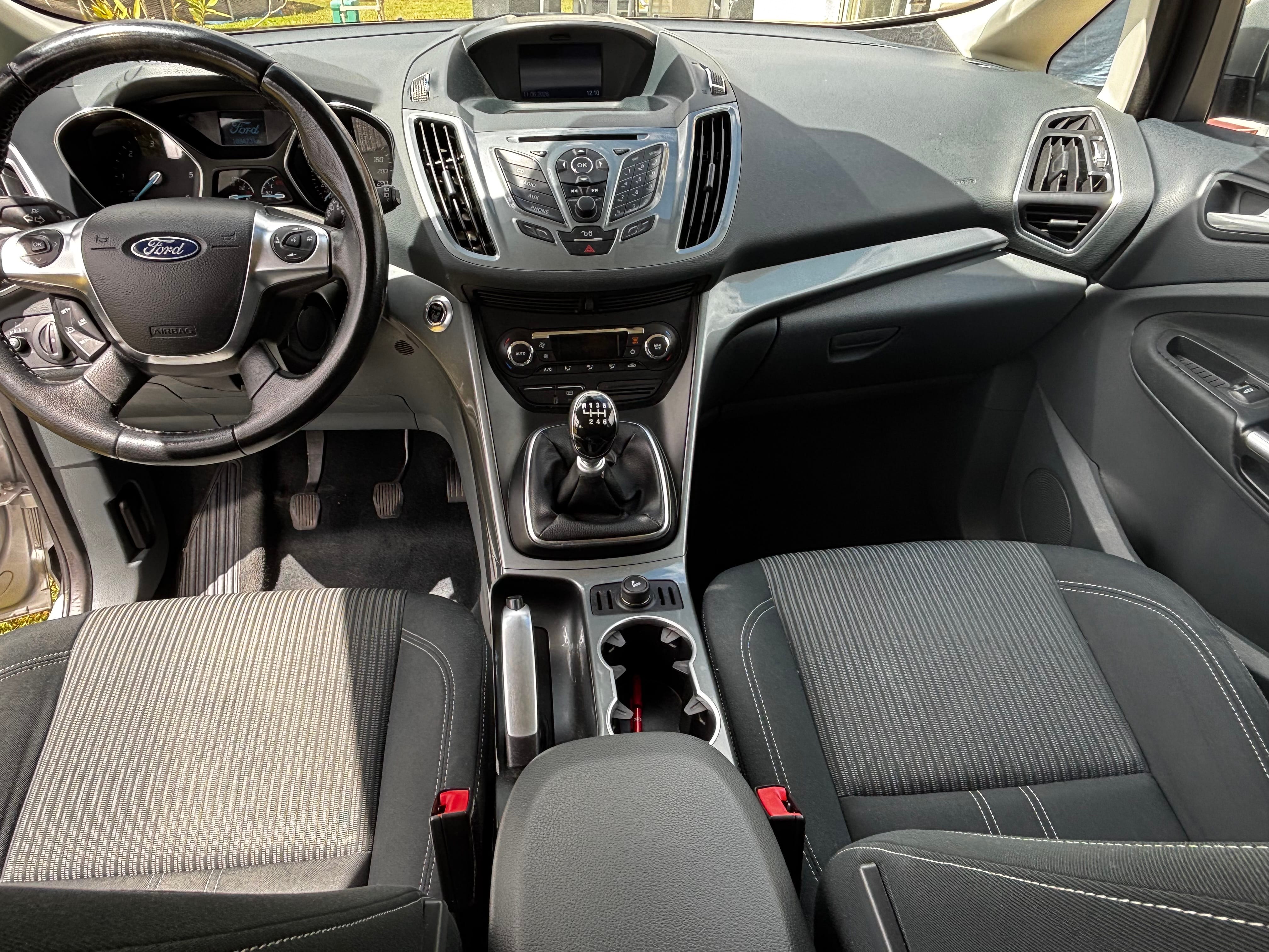 Ford C-Max avec Climatisation