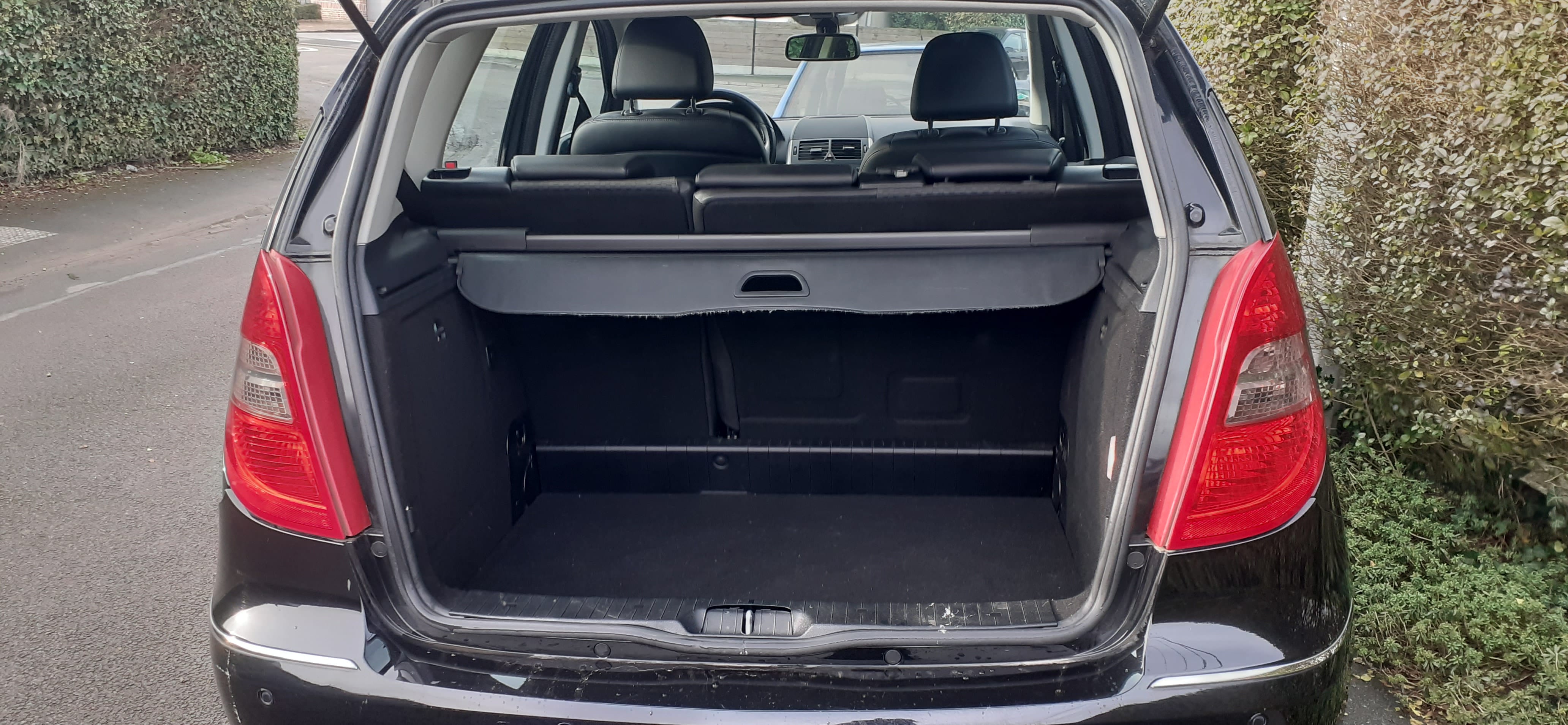 Mercedes-Benz Classe A 180 avec Audio Bluetooth