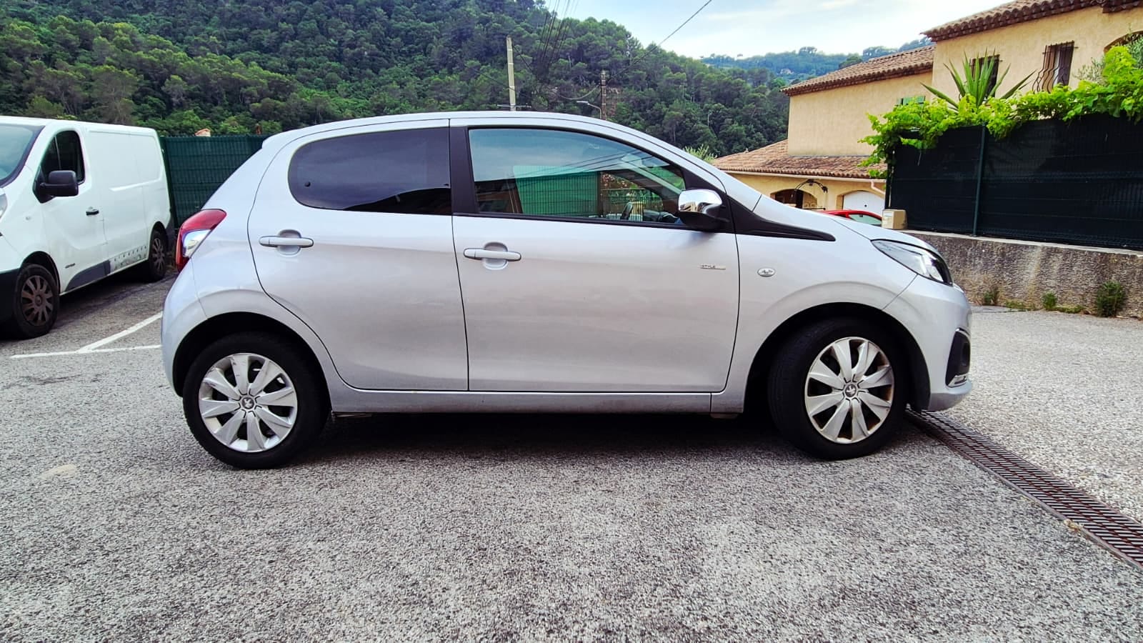 Peugeot 108 avec Climatisation