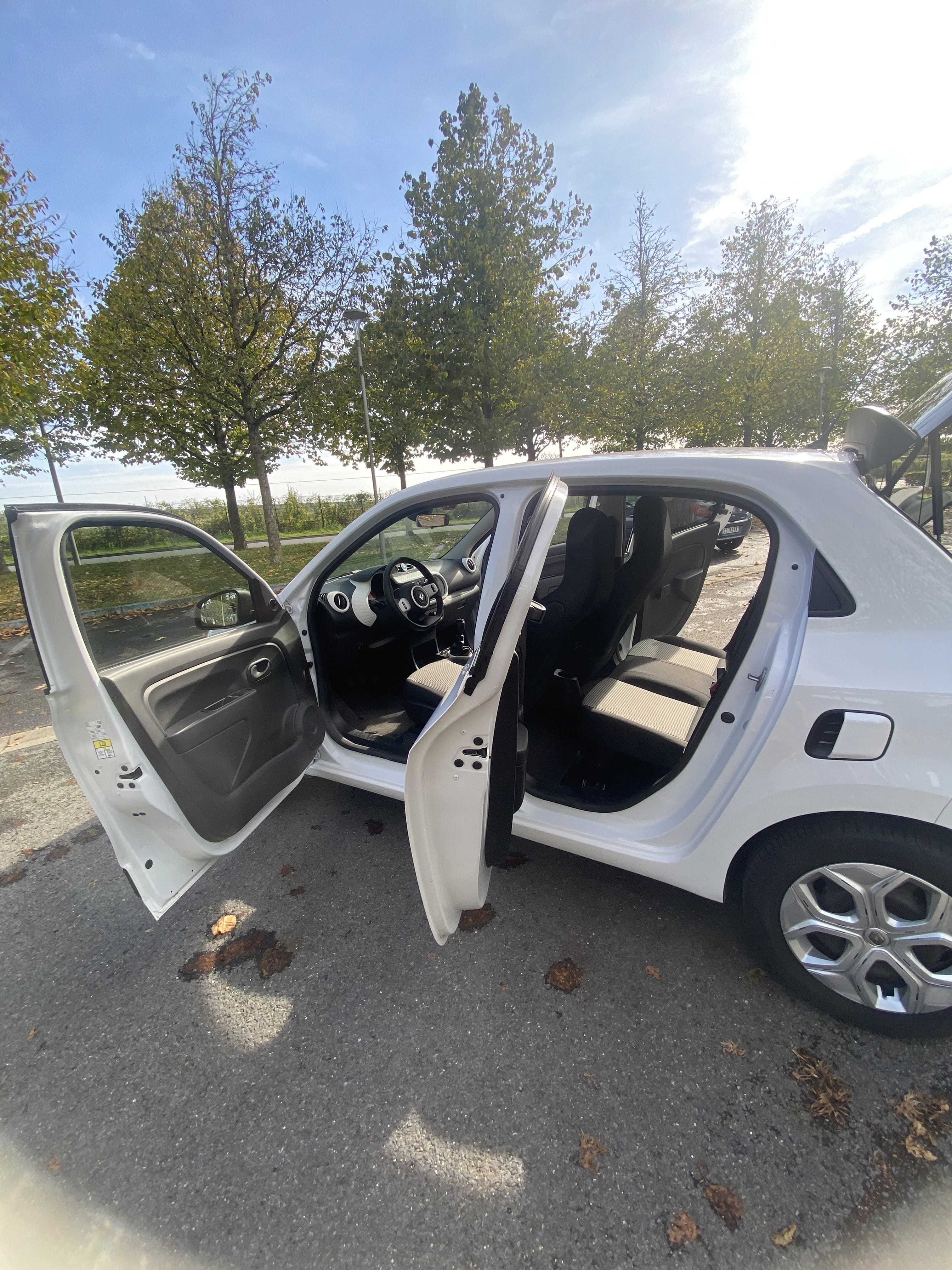 Renault Twingo III avec Climatisation