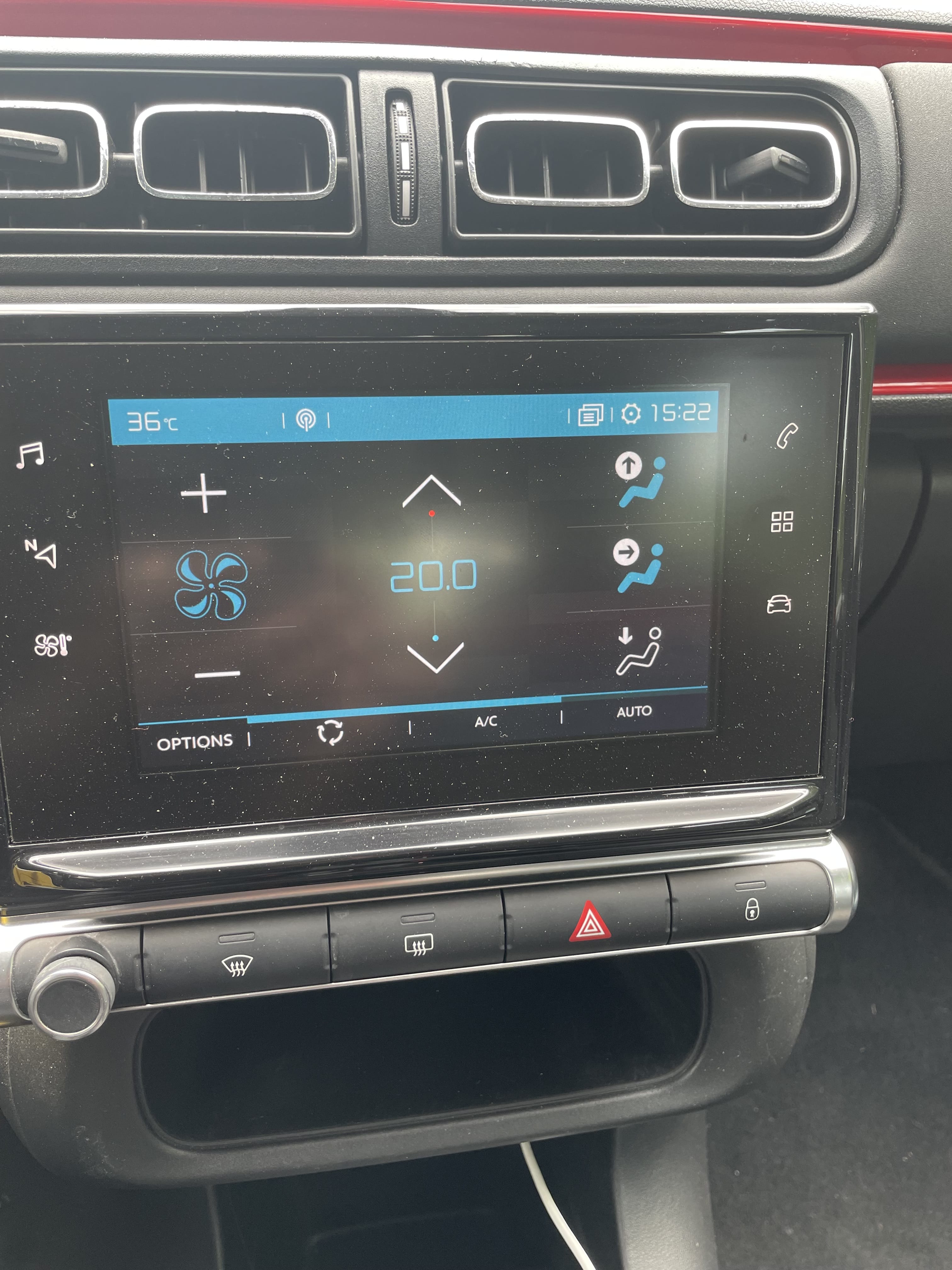 Citroen C3 Shine essence – Confort, économie & polyvalence avec Audio Bluetooth