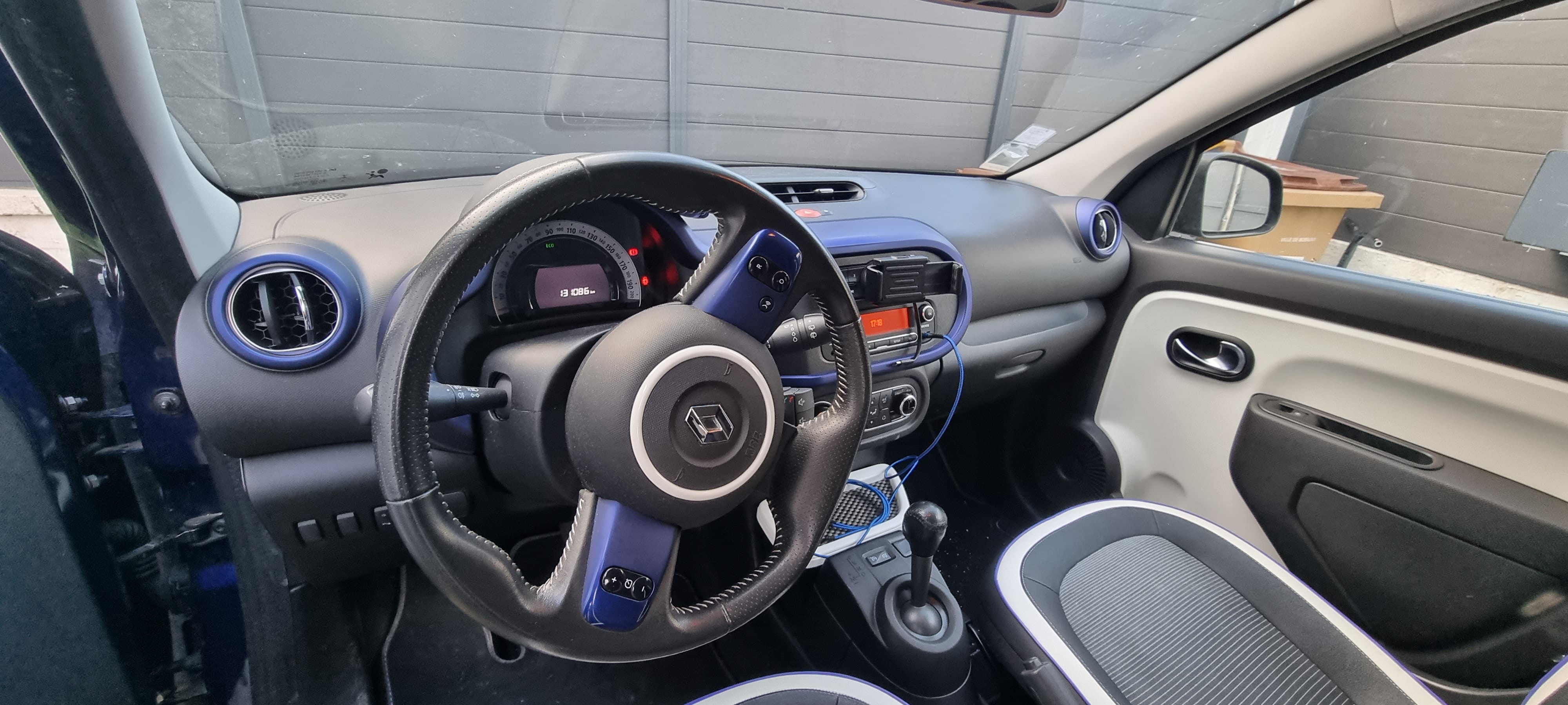 Renault Twingo III 5 chevaux fiscaux BOITE AUTOMATIQUE avec Siège bébé