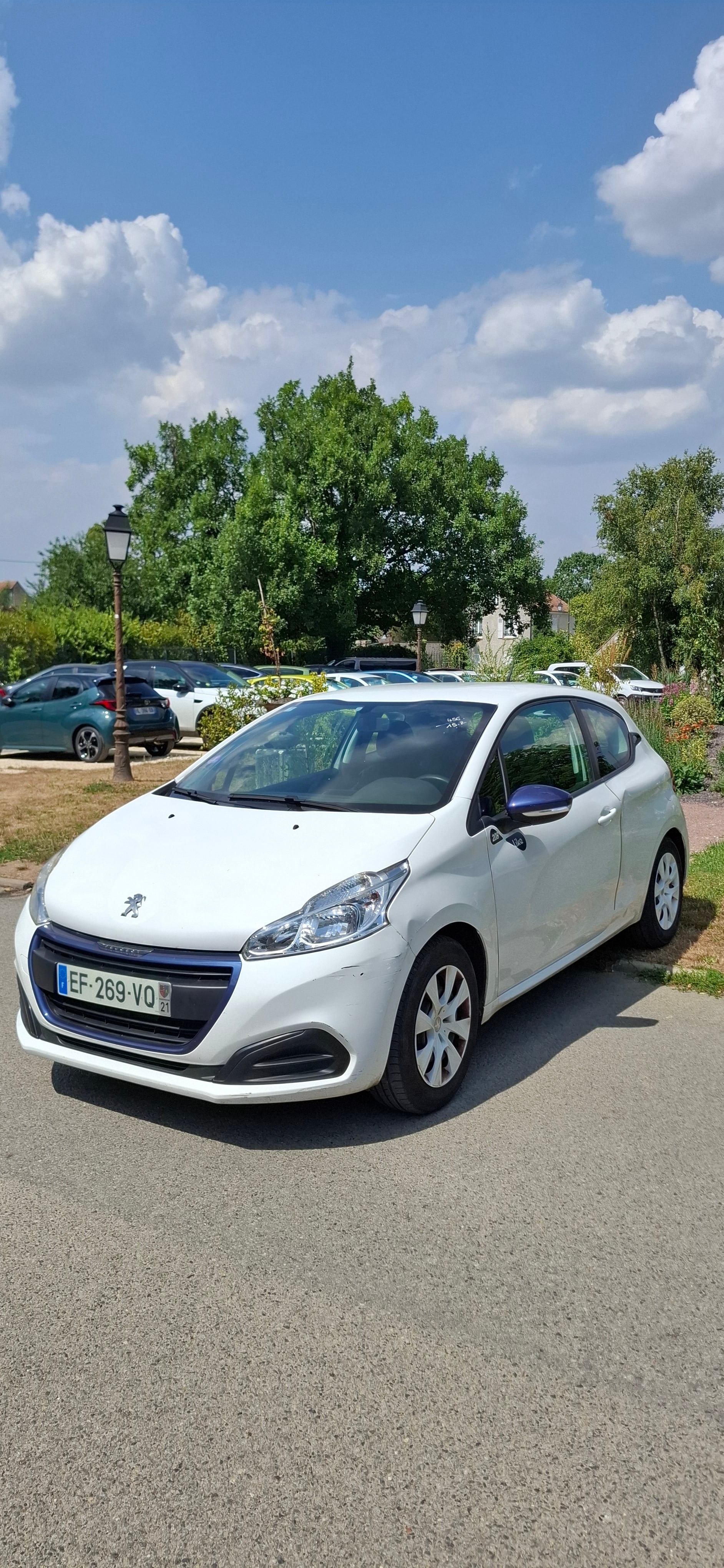 Peugeot 208 avec Climatisation