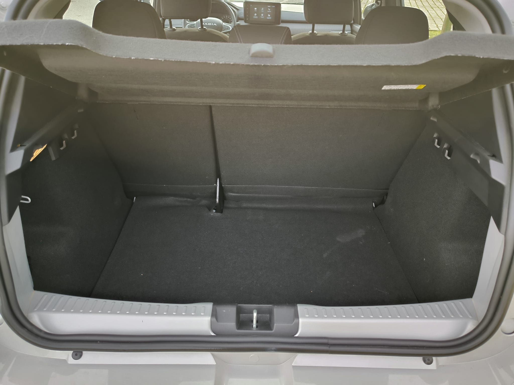 Dacia Sandero Expression 1.0 65CH avec Apple CarPlay