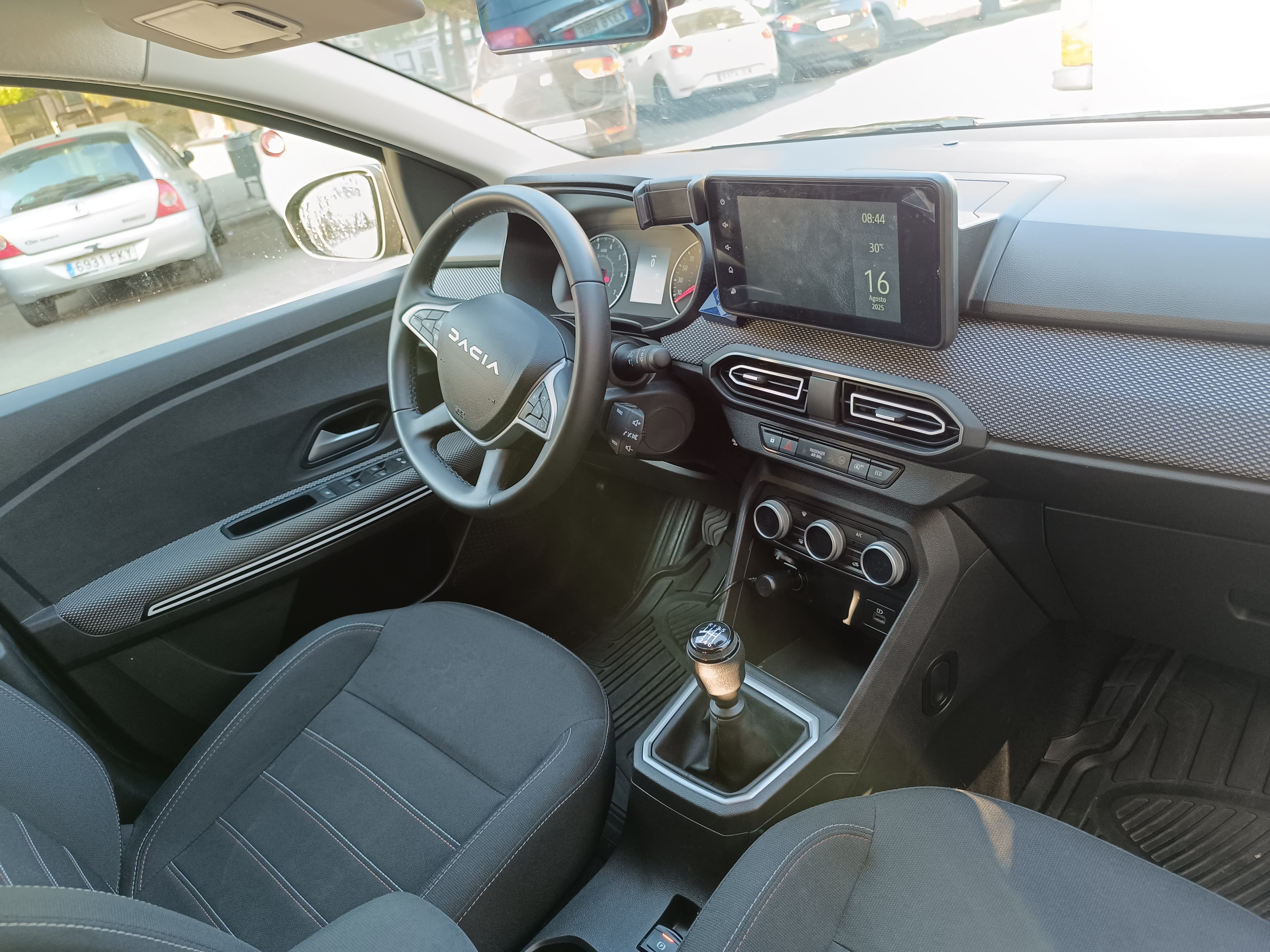 Dacia Jogger Gasolina Y GLP etiqueta eco. con Android Auto