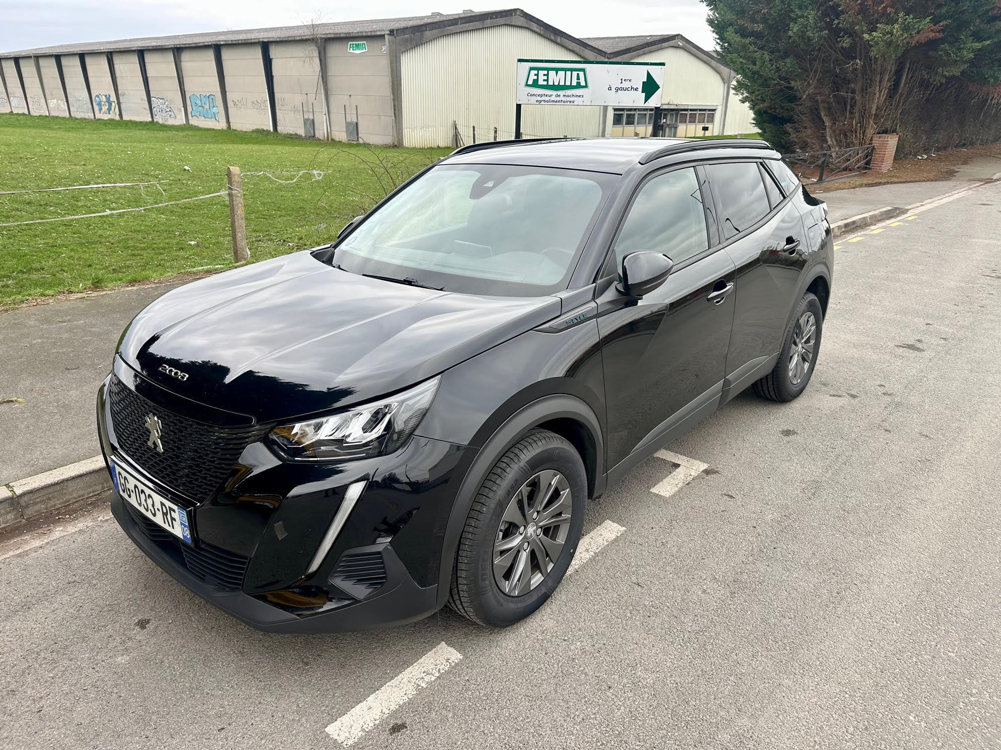 Peugeot 2008, 2022, Essence 95
