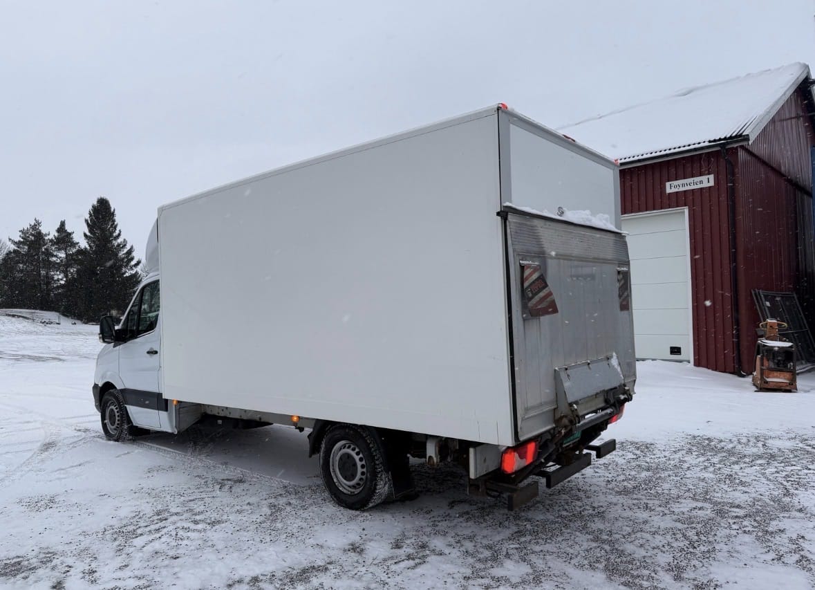 Mercedes-Benz Sprinter med Aircondition