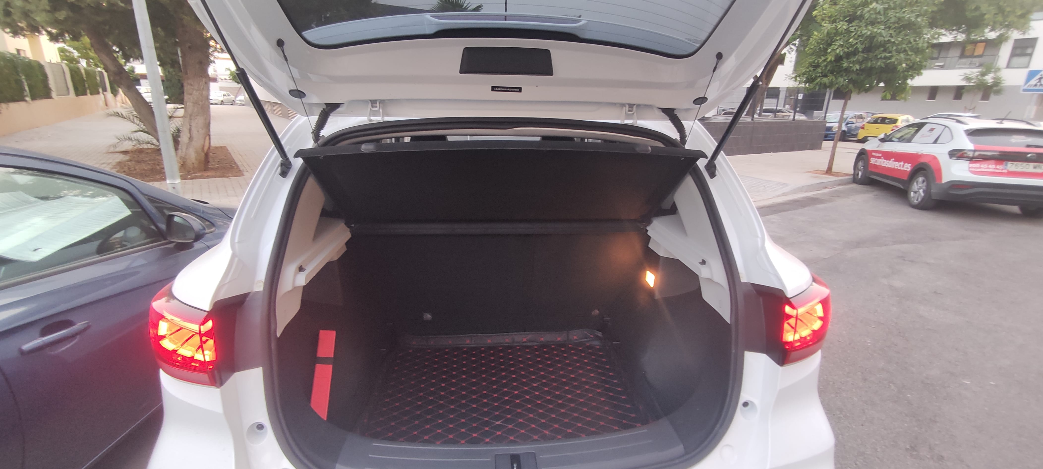 MG ZS Luxury edition med Android Auto