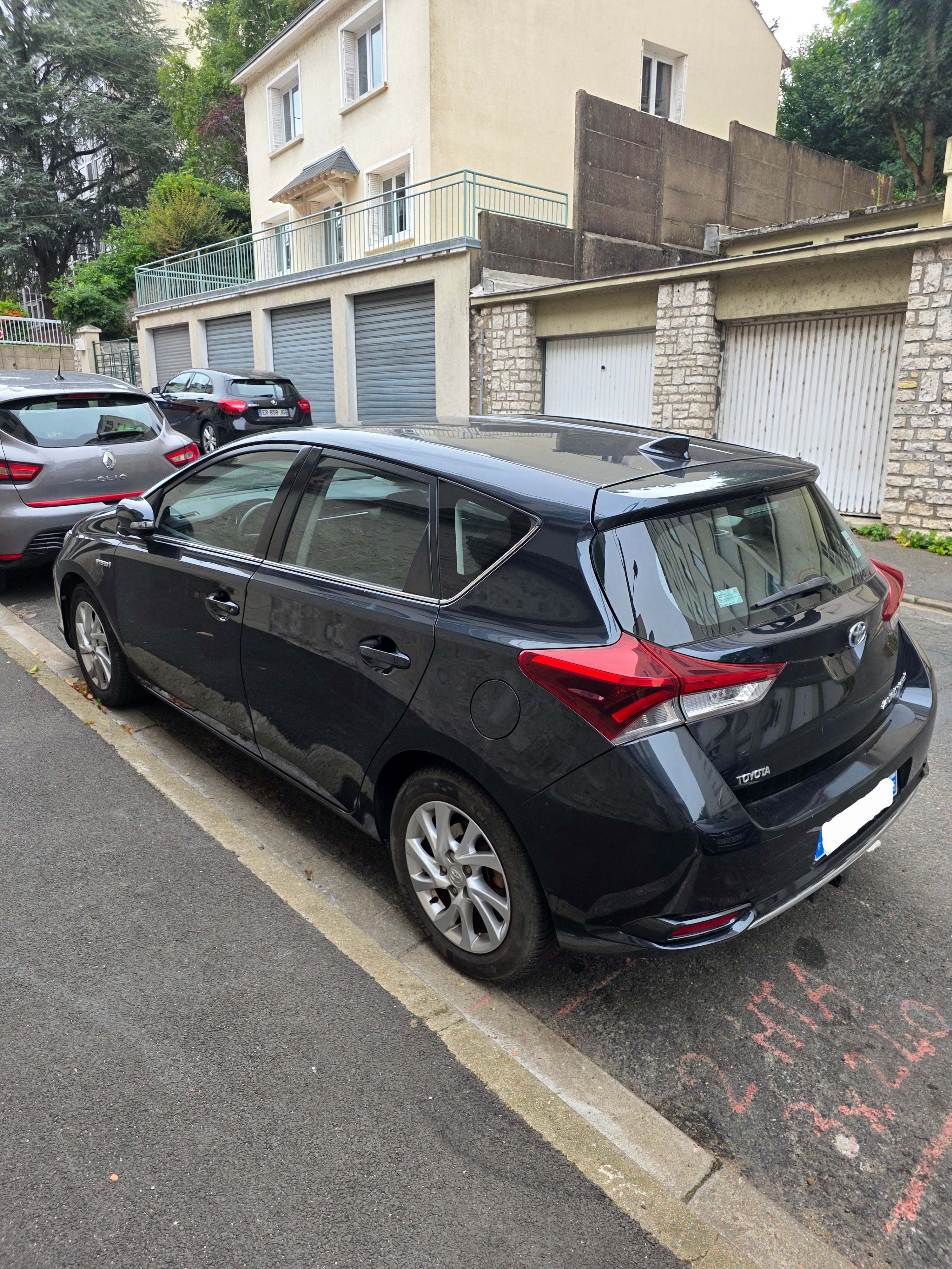 Toyota Auris Hybride avec Climatisation