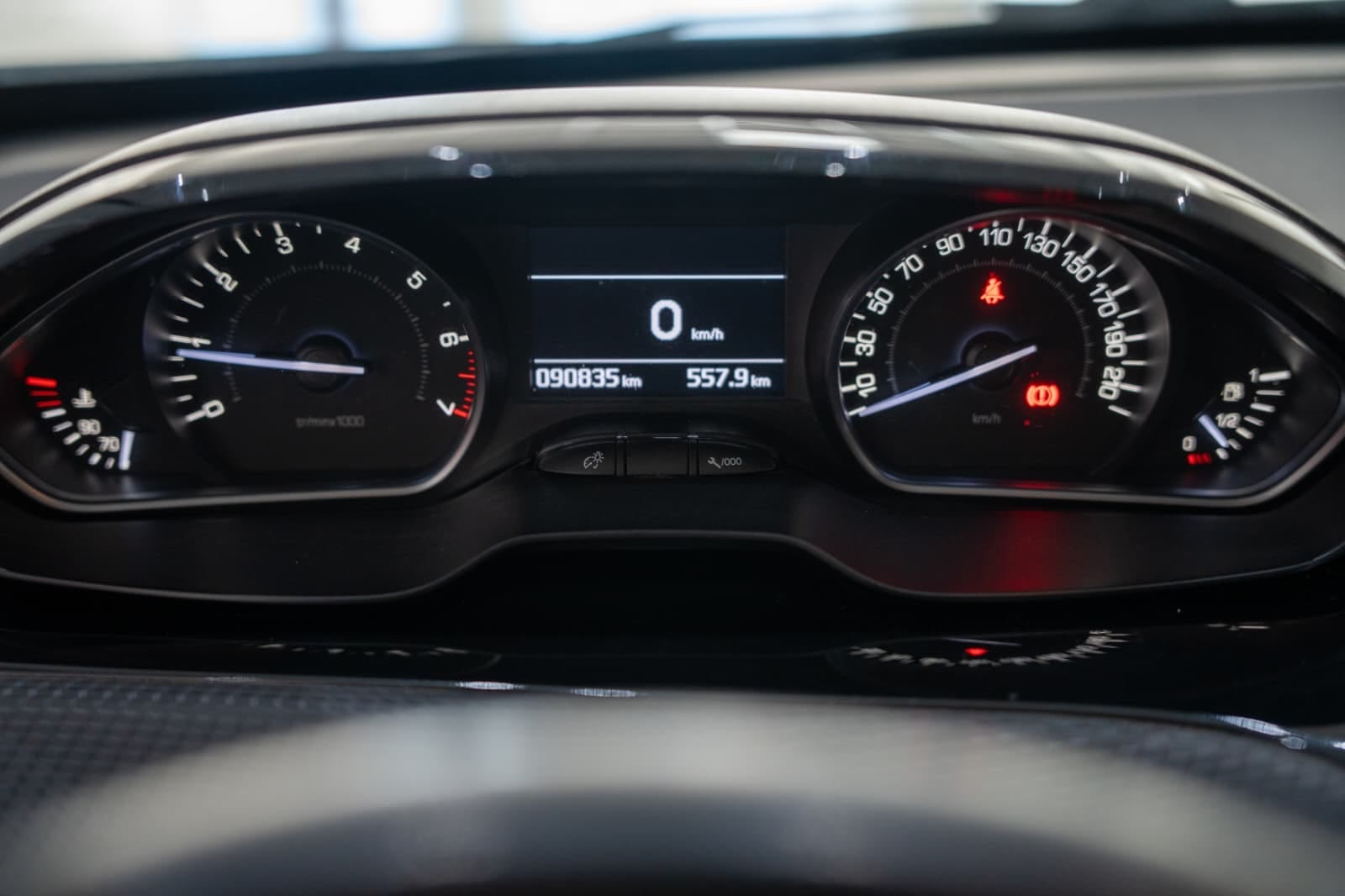 Peugeot 208, 2017, Gasolina 95