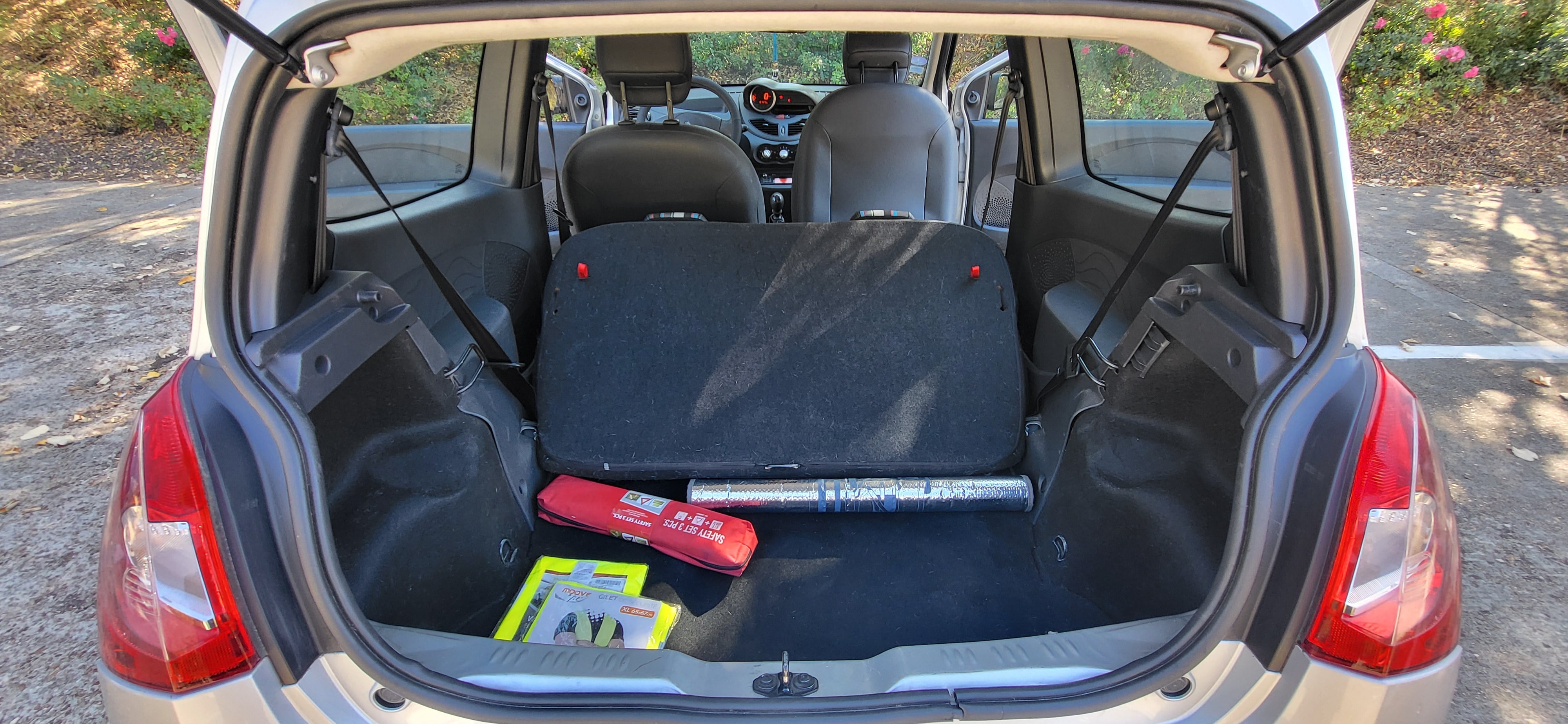 Renault Twingo II avec Autoradio
