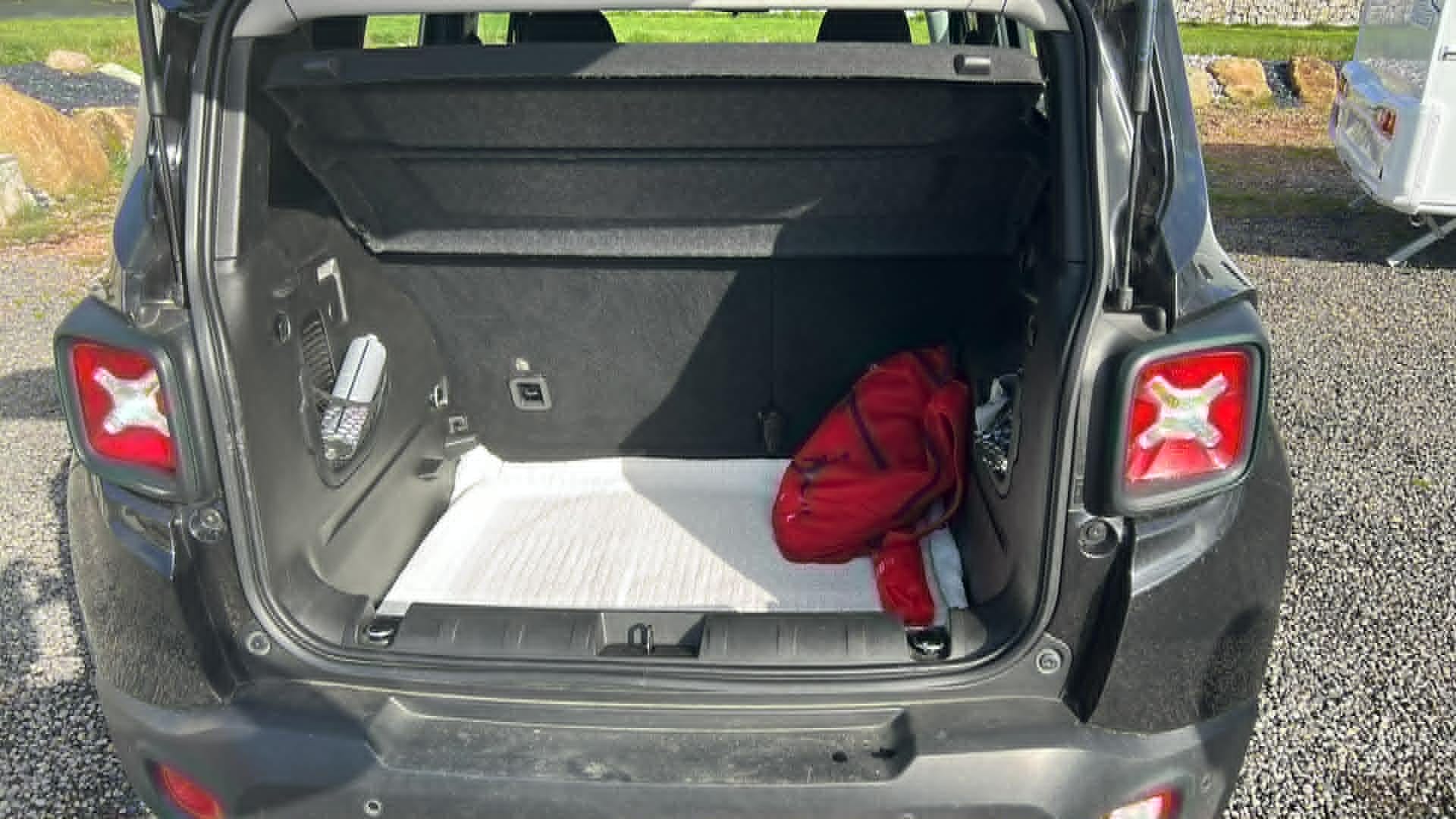 Jeep Renegade avec Entrée audio / iPod
