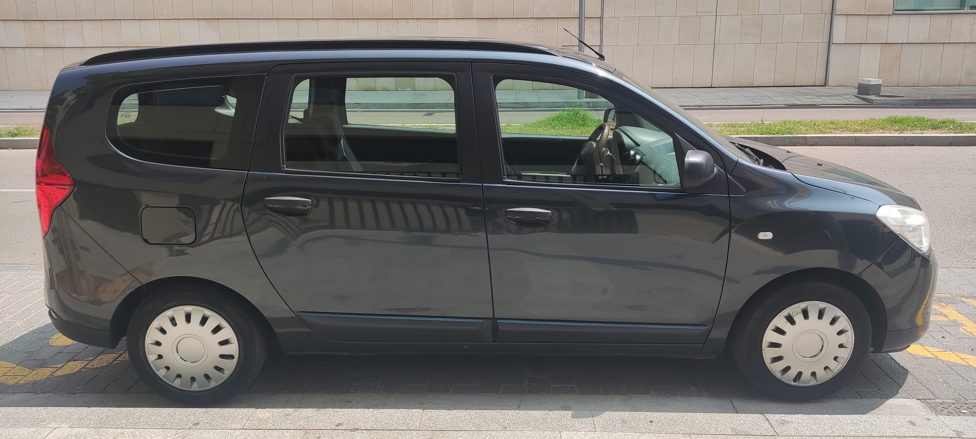 Dacia Lodgy con Aire acondicionado