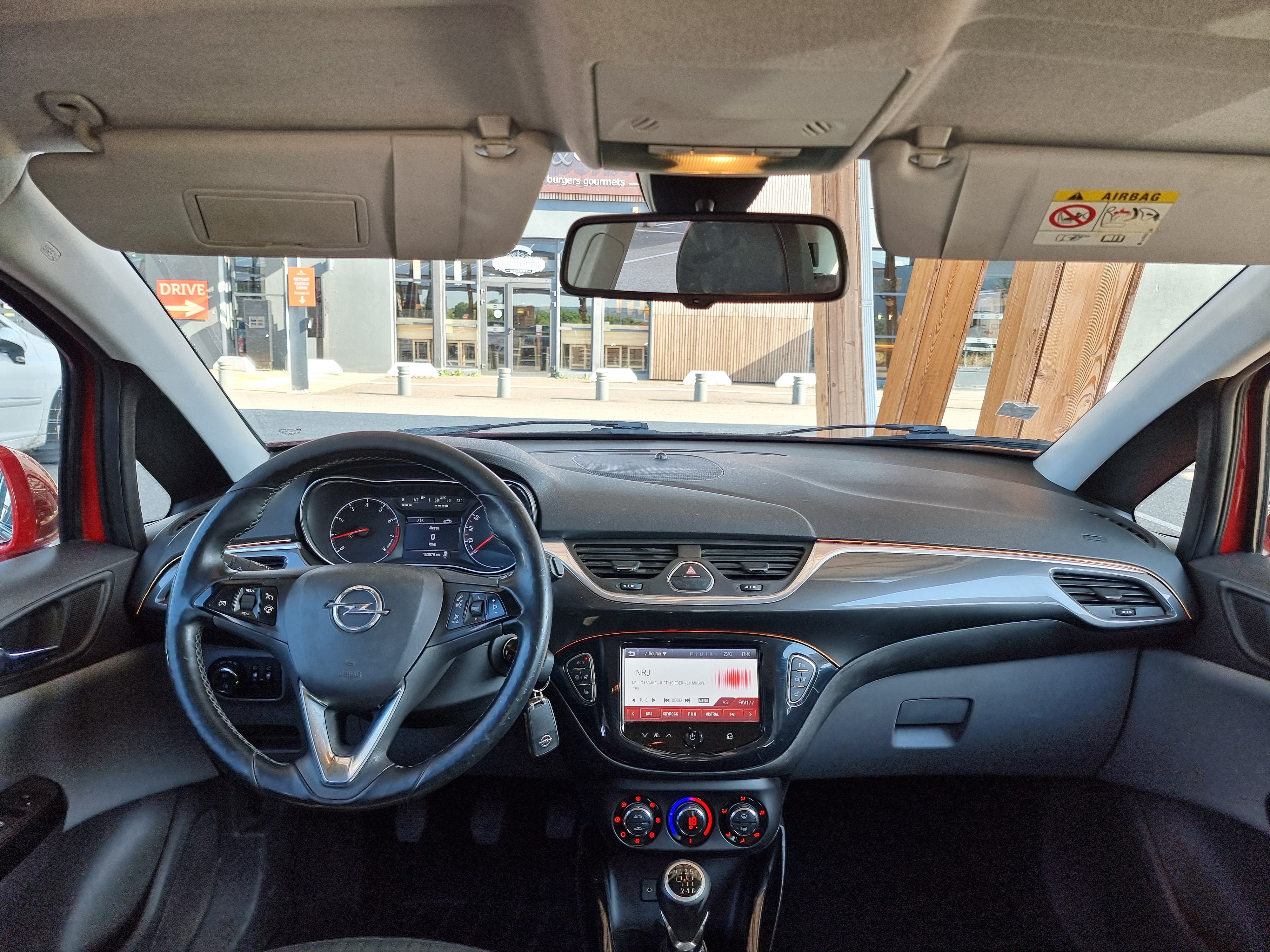 Opel Corsa avec Régulateur de vitesse