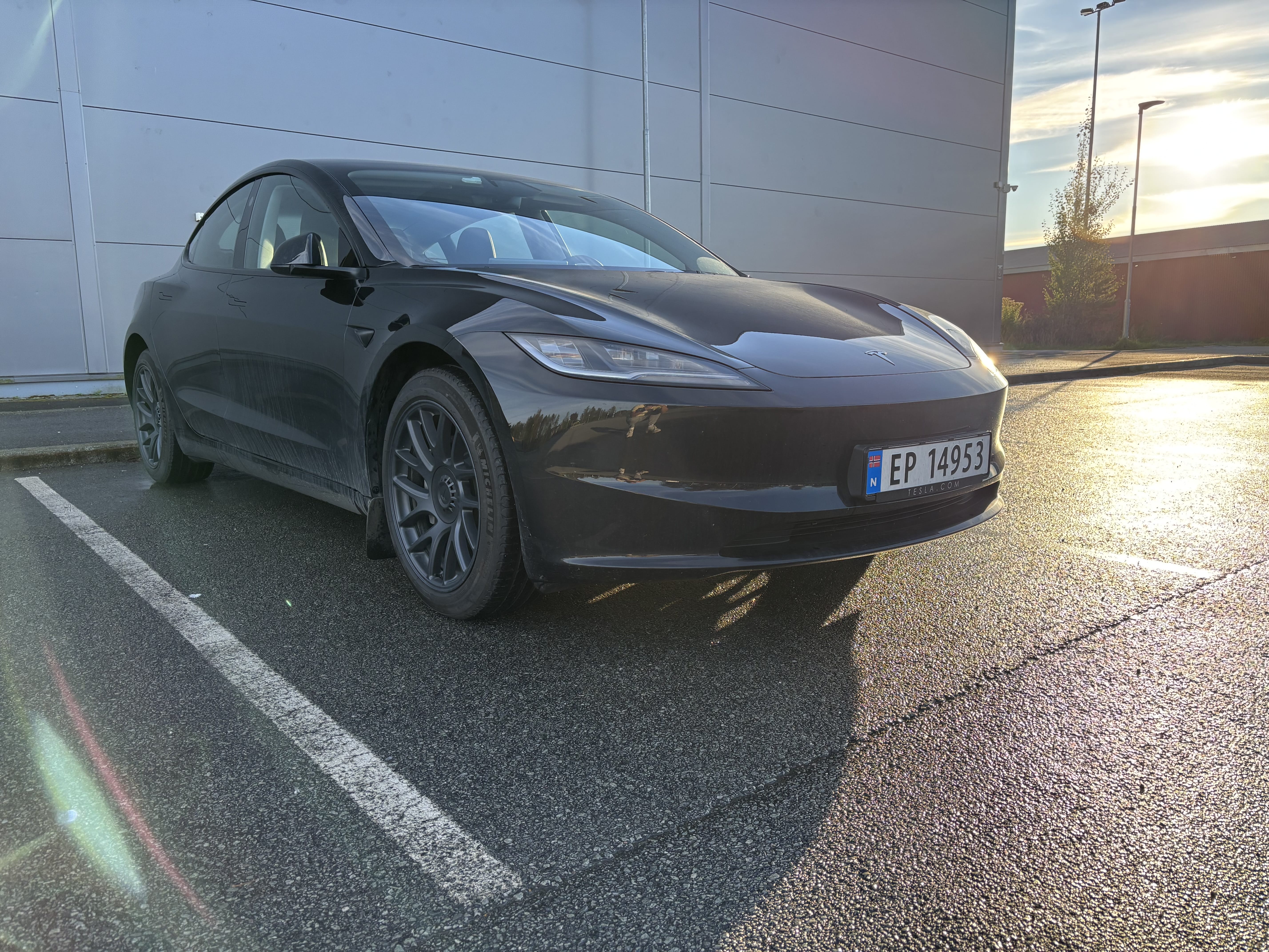 Tesla Model 3 Performance med Aircondition