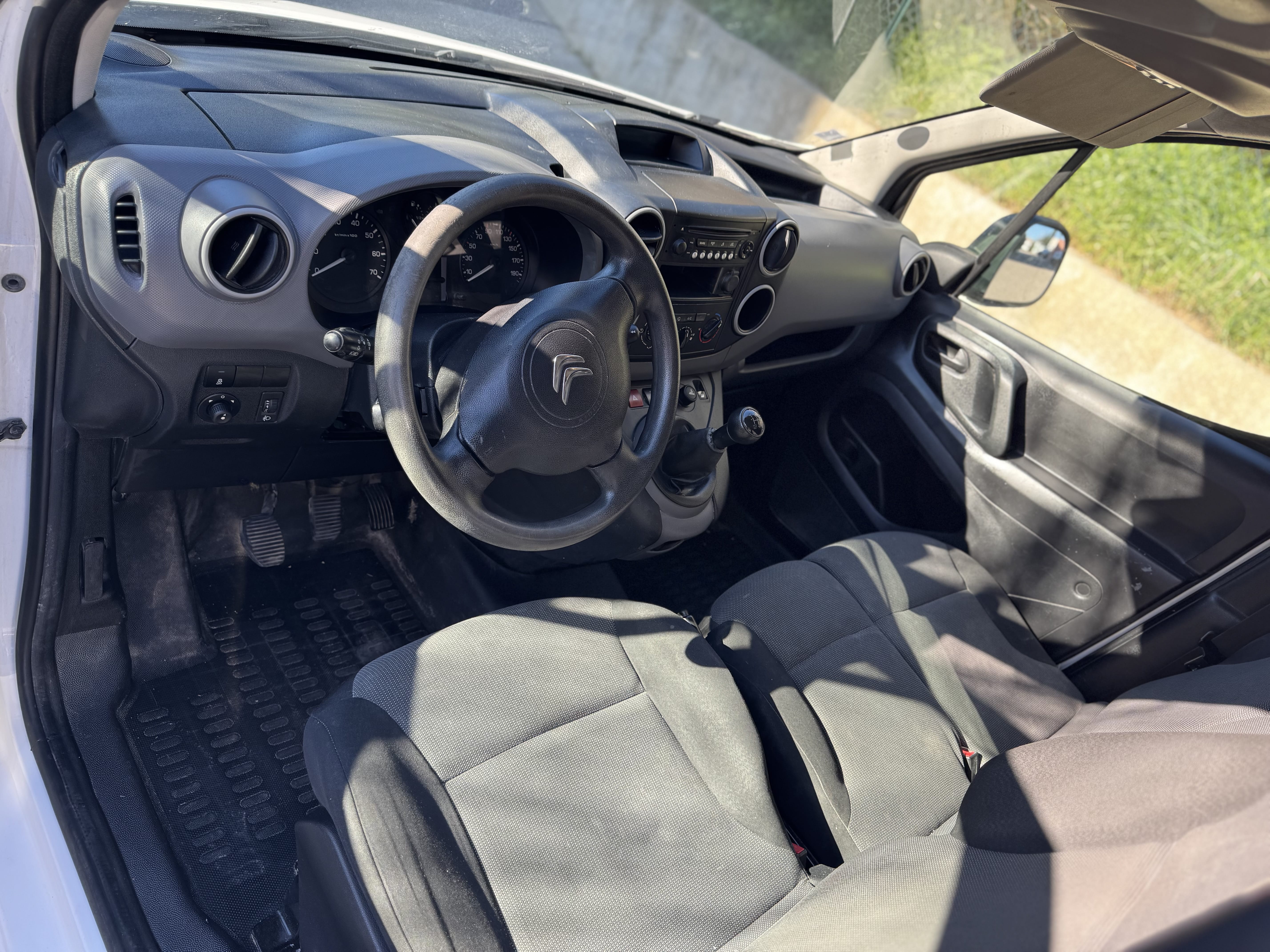 Citroen Berlingo avec Entrée audio / iPod