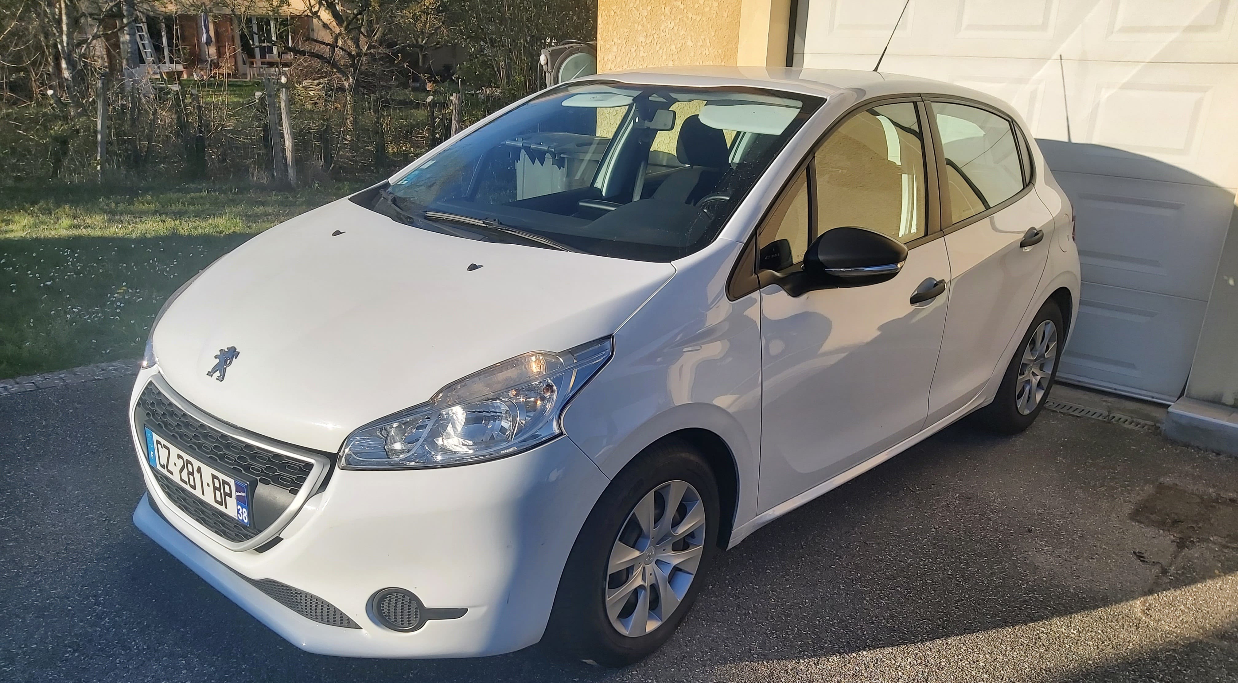 Peugeot 208, 2013, Diesel