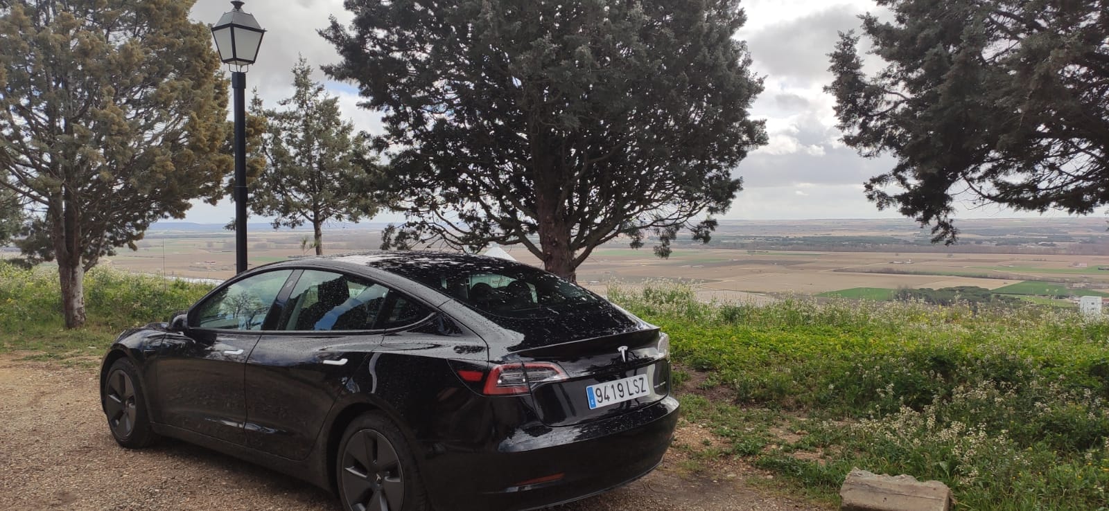 Tesla Model 3 Long Range - Gran autonomía - Autopilot mejorado con Aire acondicionado