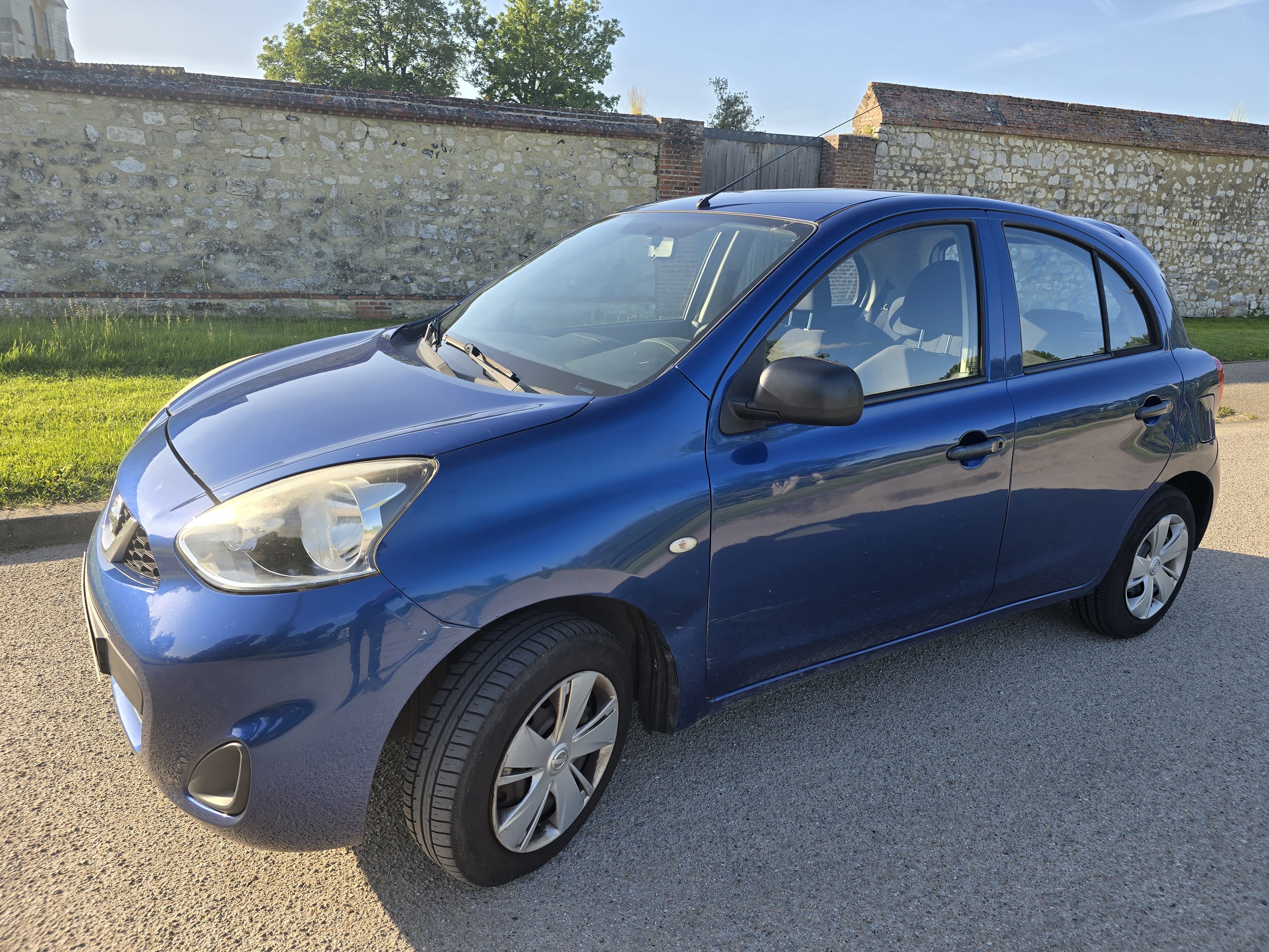 Nissan Micra 1.2, 2015, Essence 95