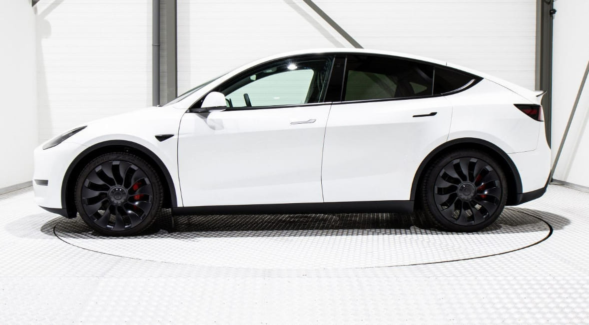 Tesla Model Y Performance, 2024, Elektrisk, automatisk