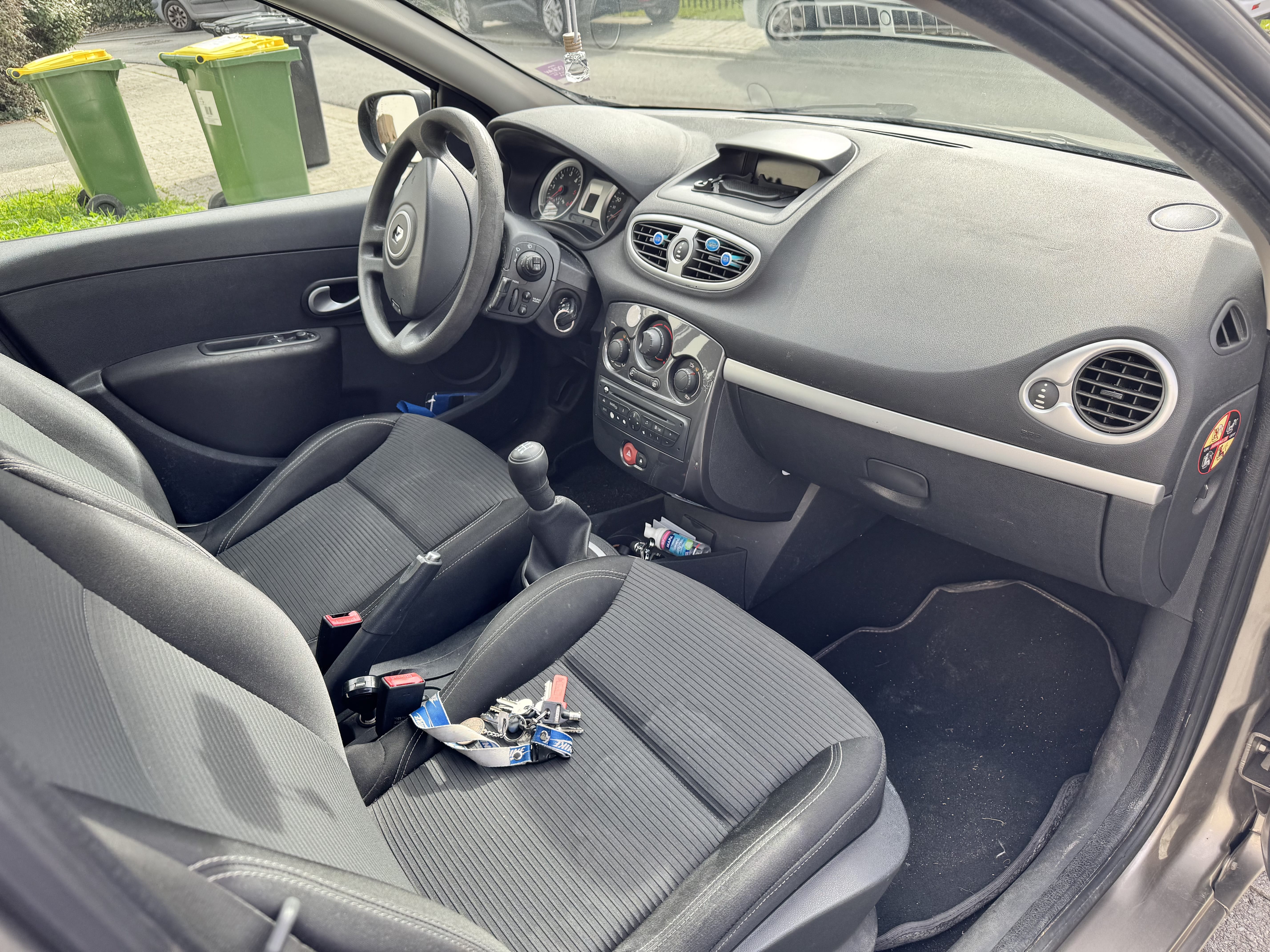 Renault Clio DCI avec Régulateur de vitesse