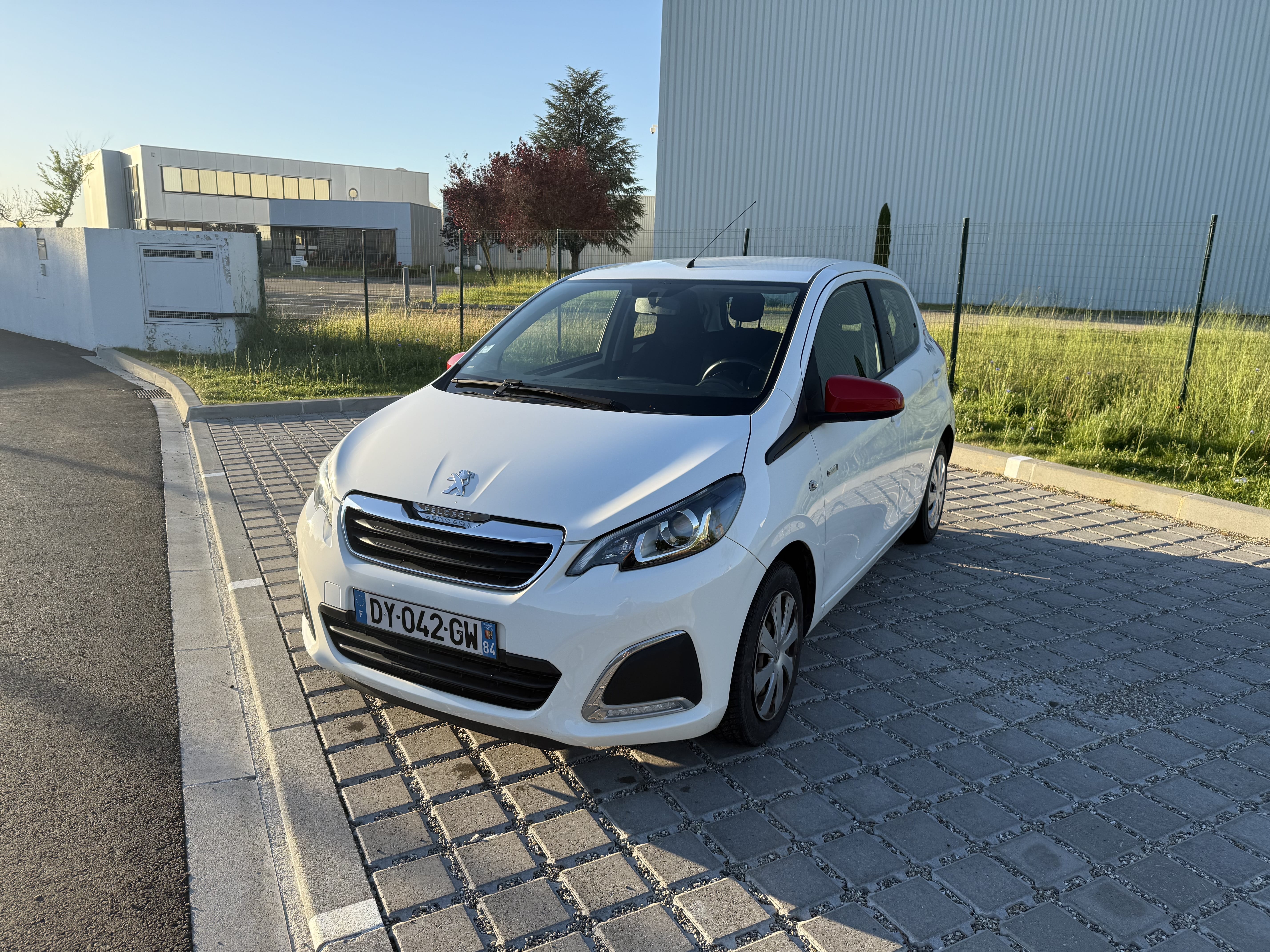 Peugeot 108 1.0 VTI, 2015, Essence 95